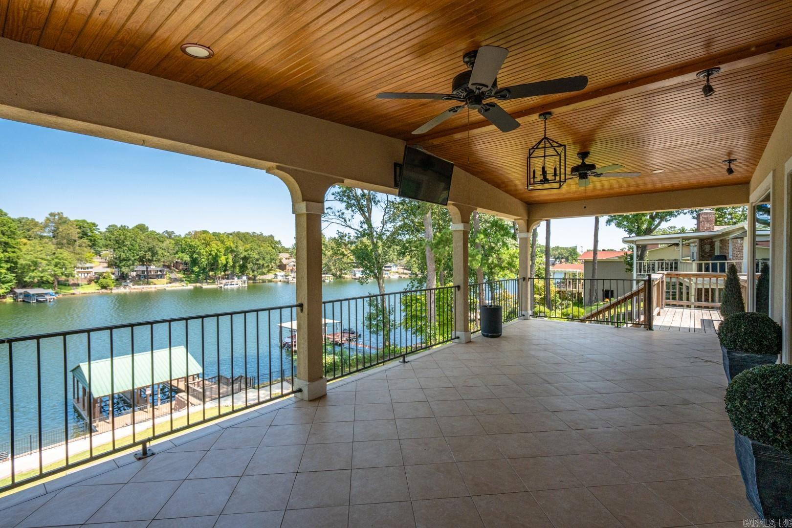 401 Phadral Point