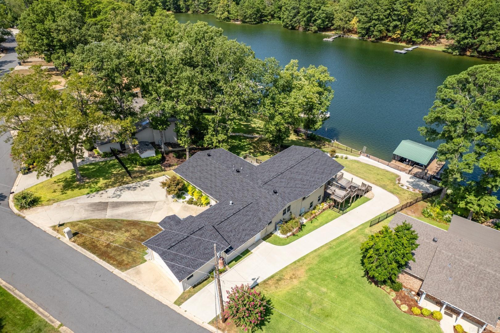 401 Phadral Point