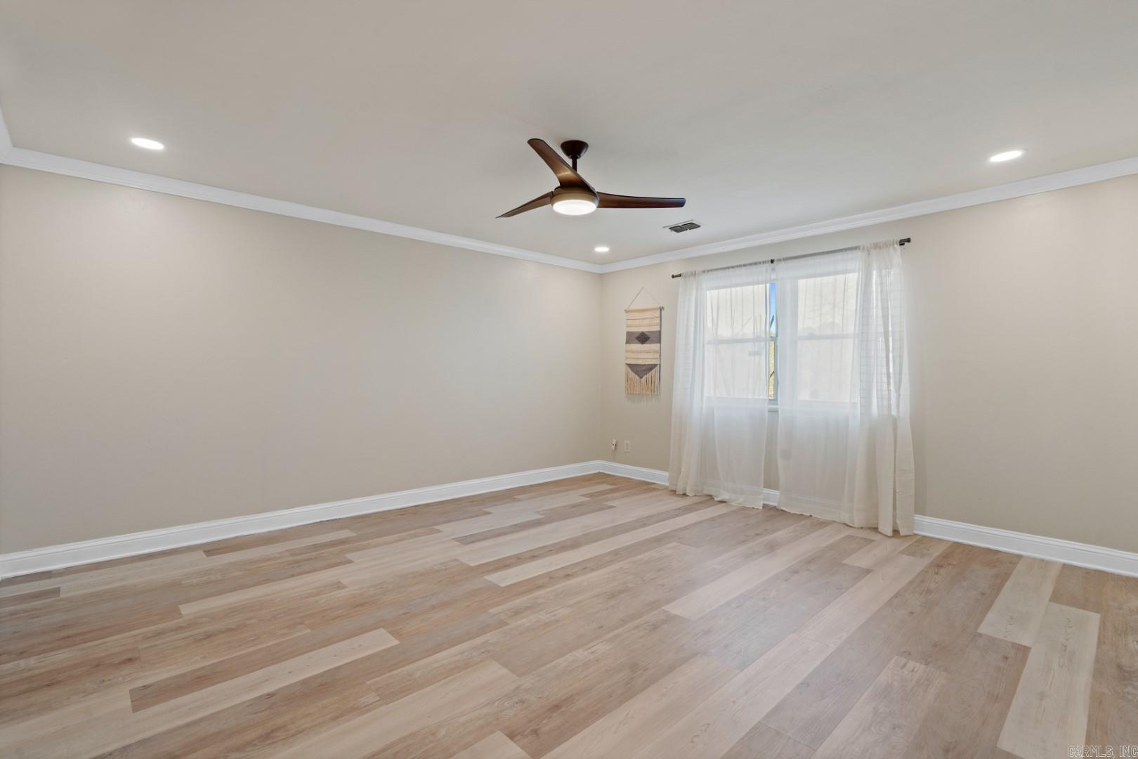 401 Phadral Point