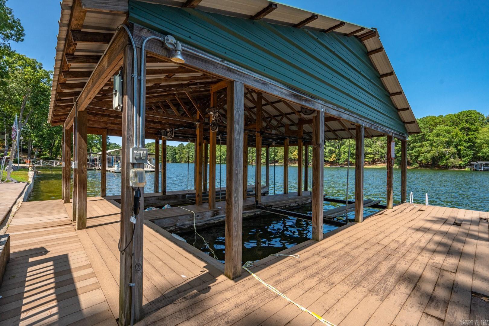 401 Phadral Point