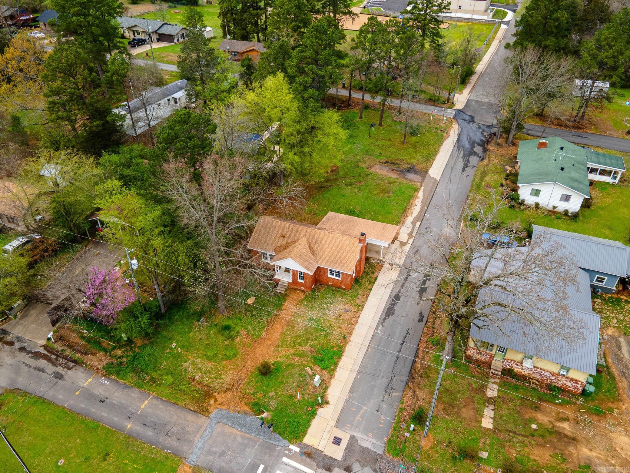 604 3rd Street