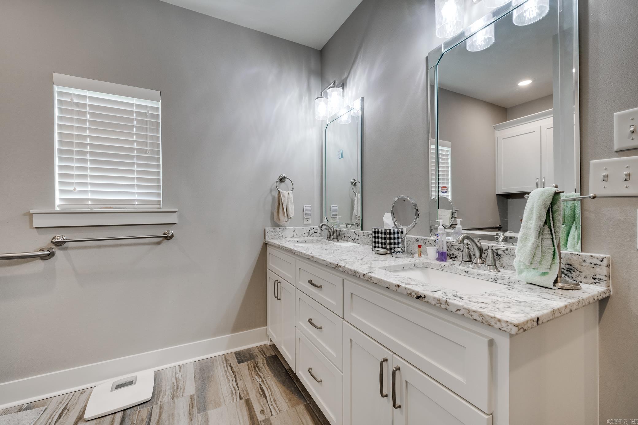 965 Woodland Cove Drive