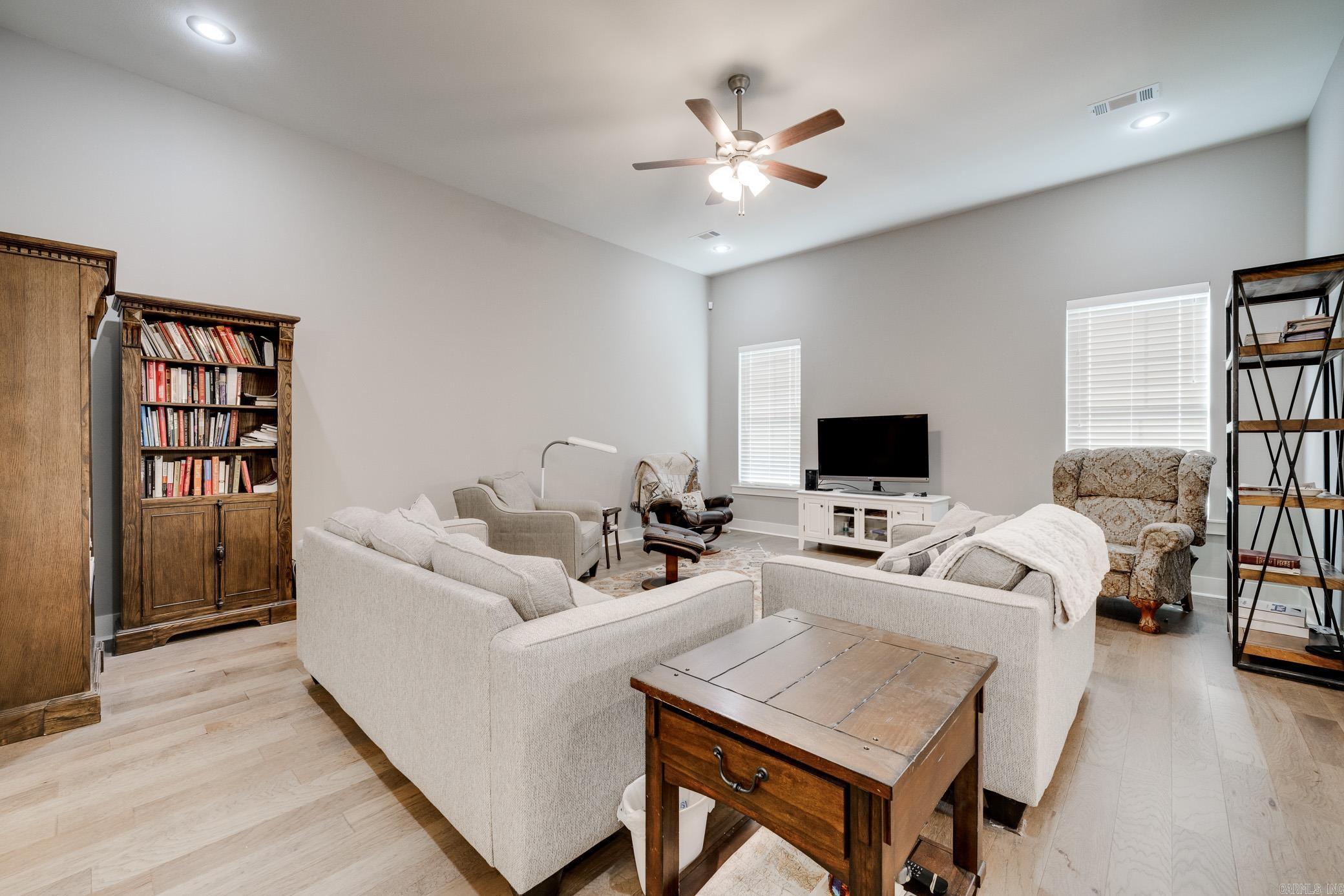 965 Woodland Cove Drive