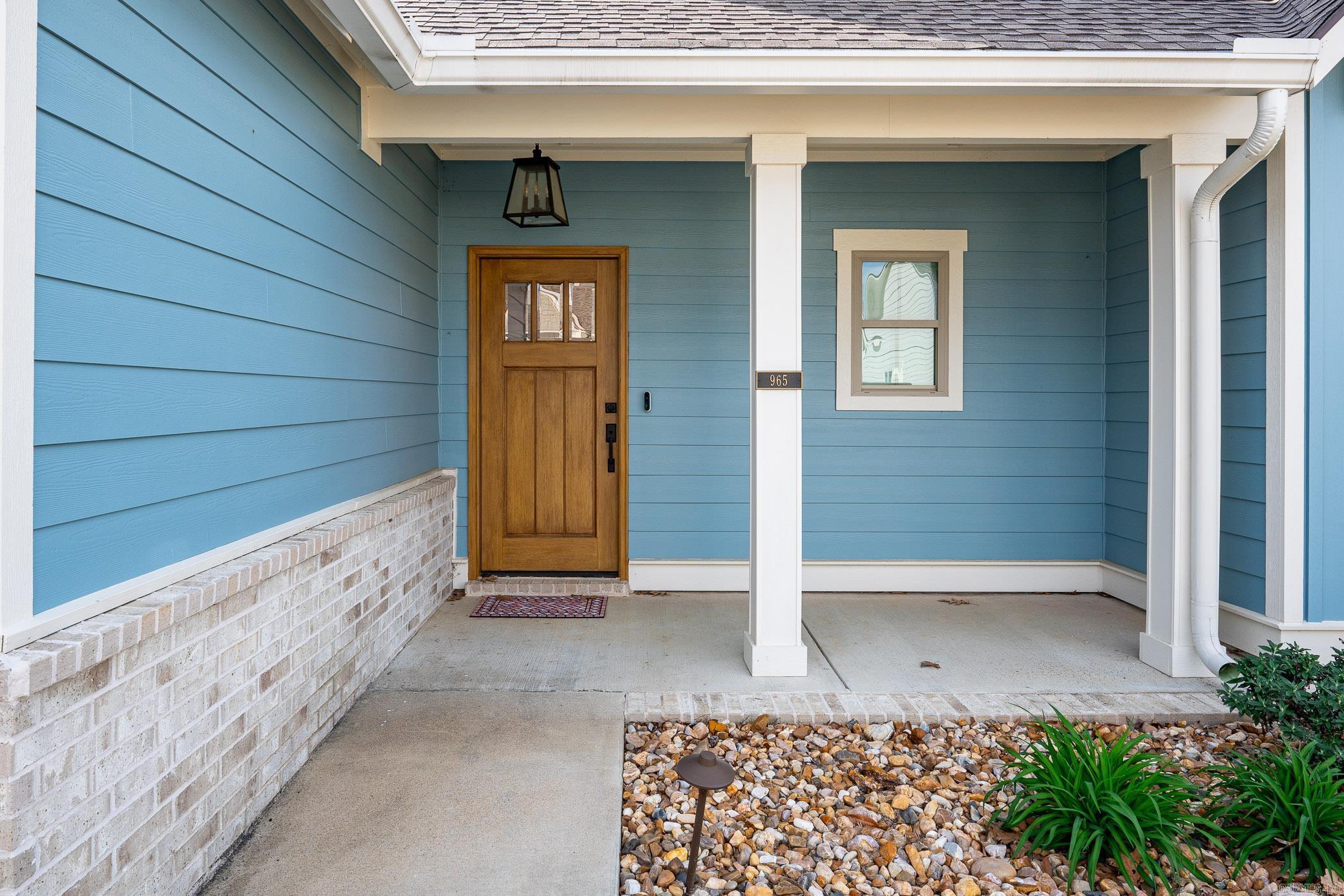 965 Woodland Cove Drive