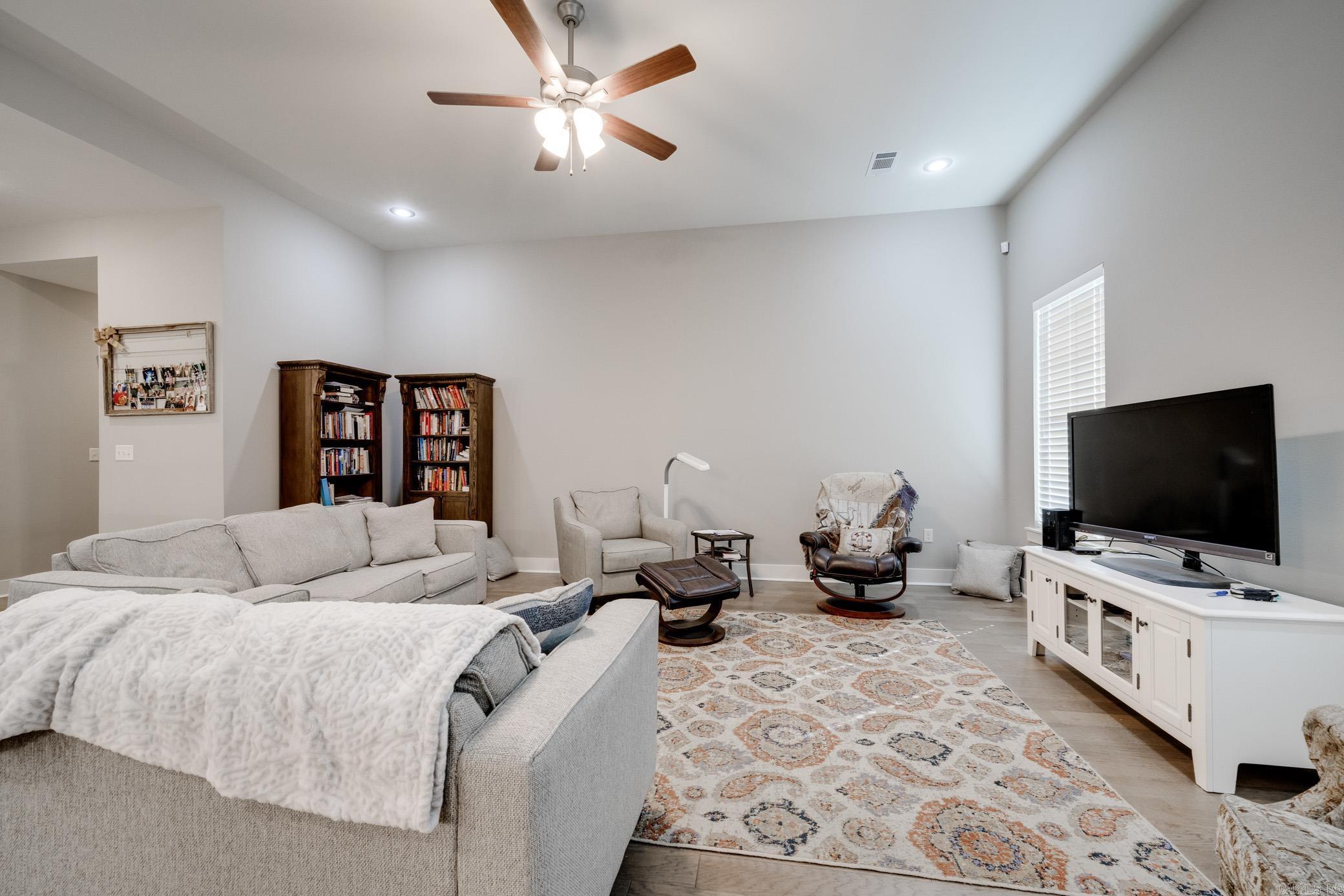 965 Woodland Cove Drive