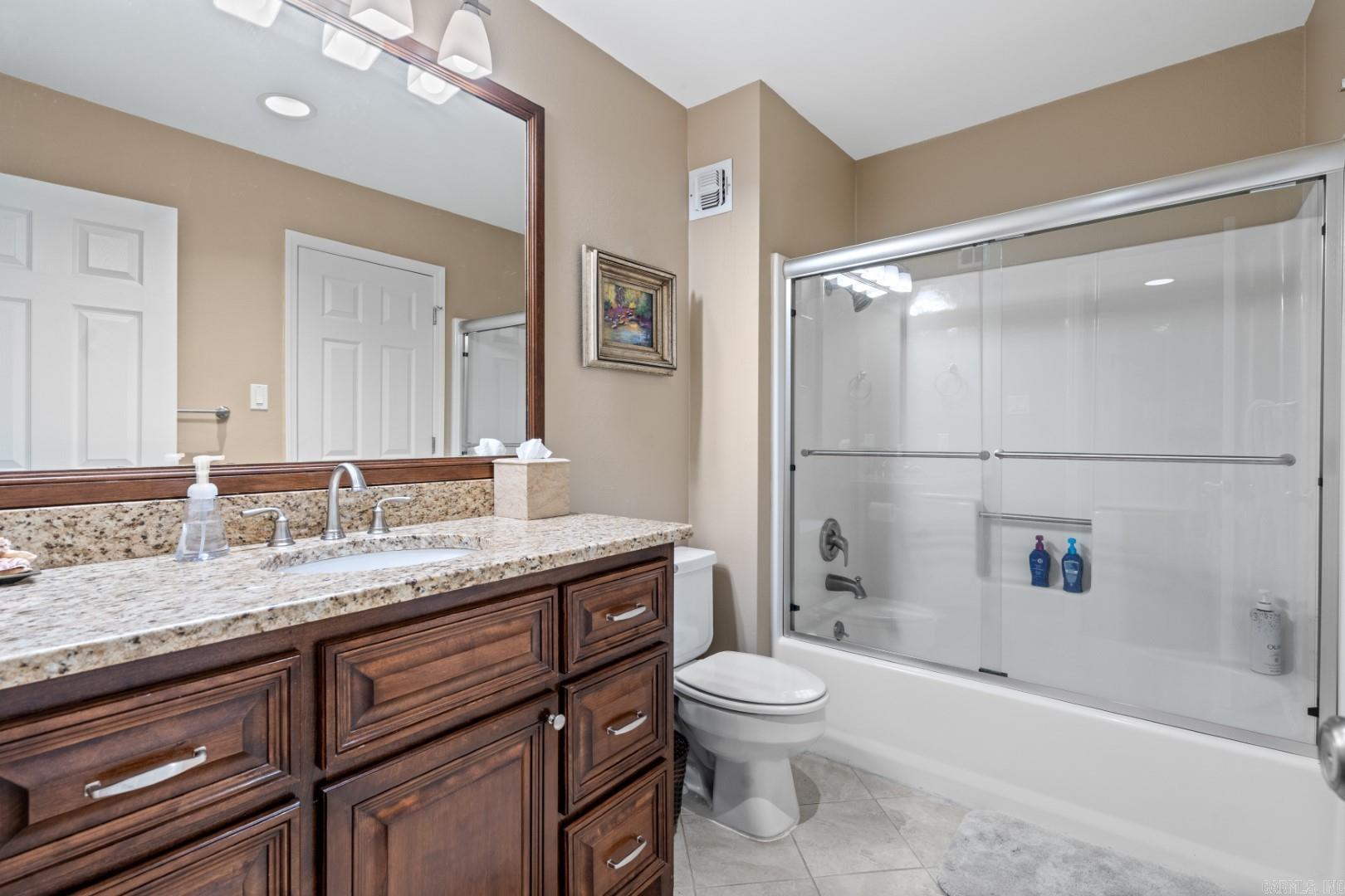 142 Lake Hamilton Dr Unit: 303