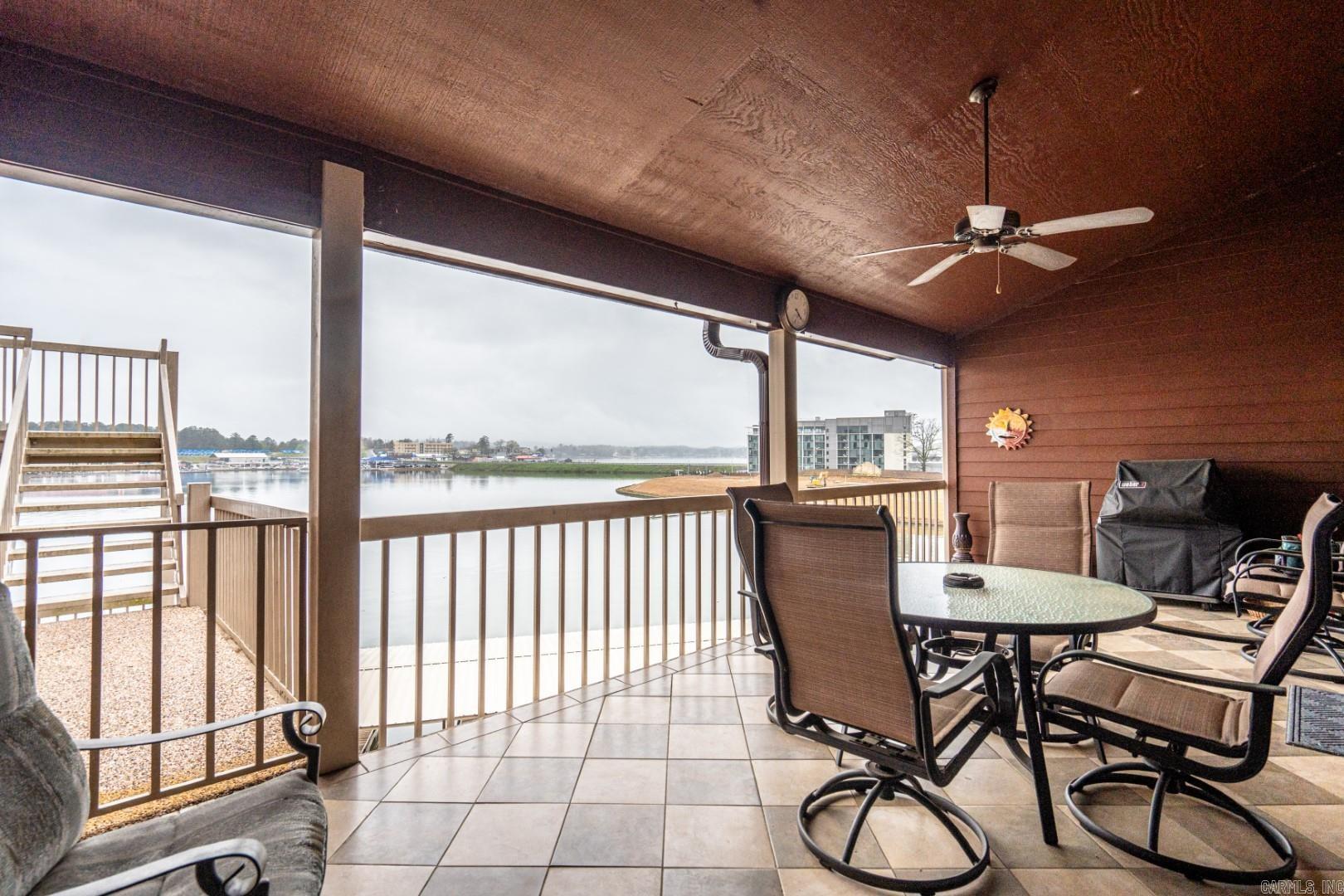 142 Lake Hamilton Dr Unit: 303