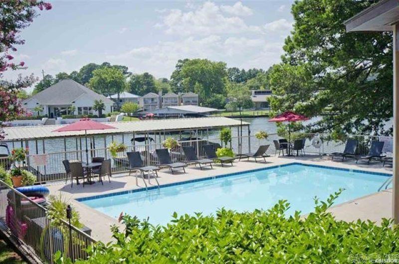 142 Lake Hamilton Dr Unit: 303