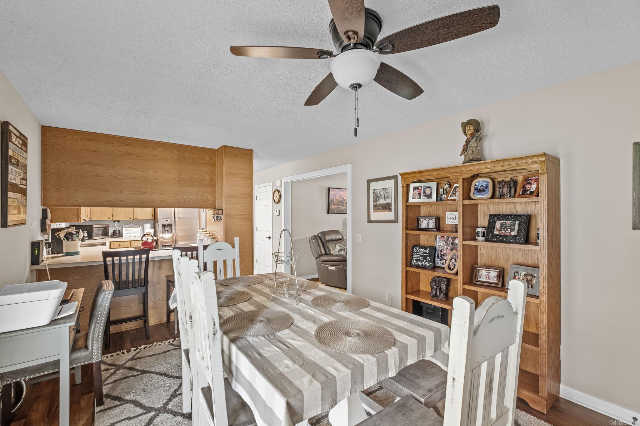 556 Kingwood Circle