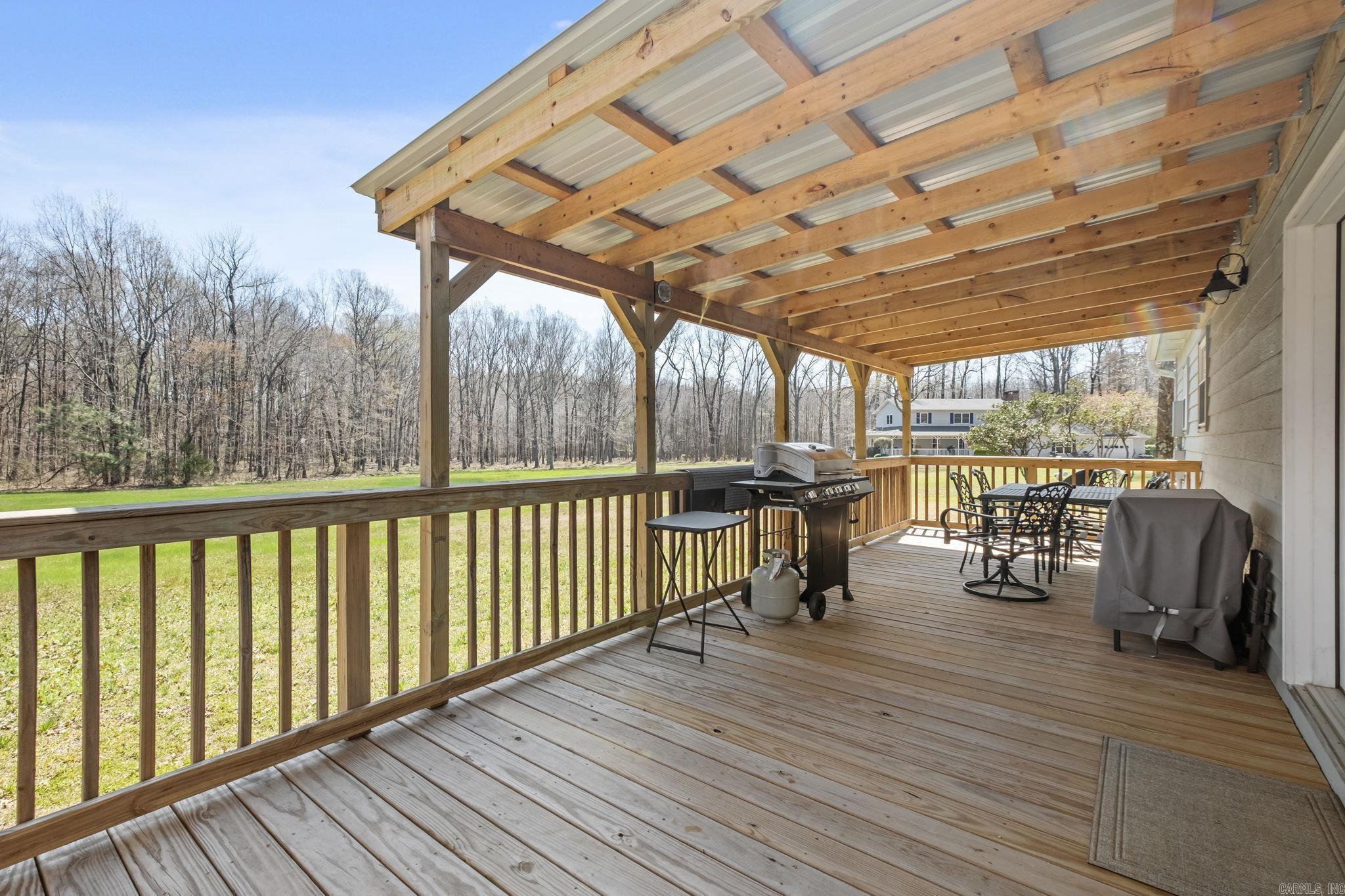 556 Kingwood Circle