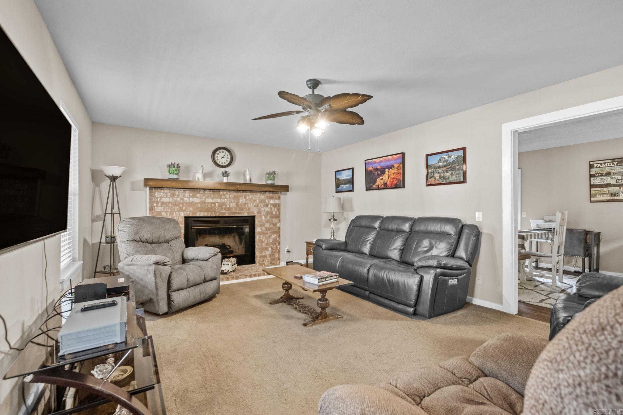 556 Kingwood Circle