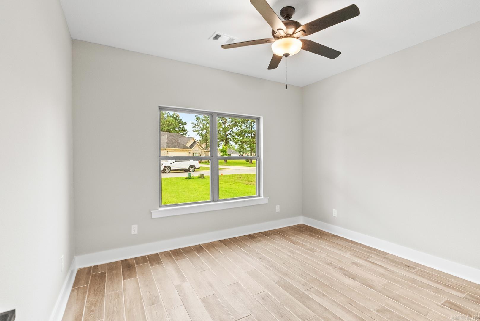 211 Heather Loop