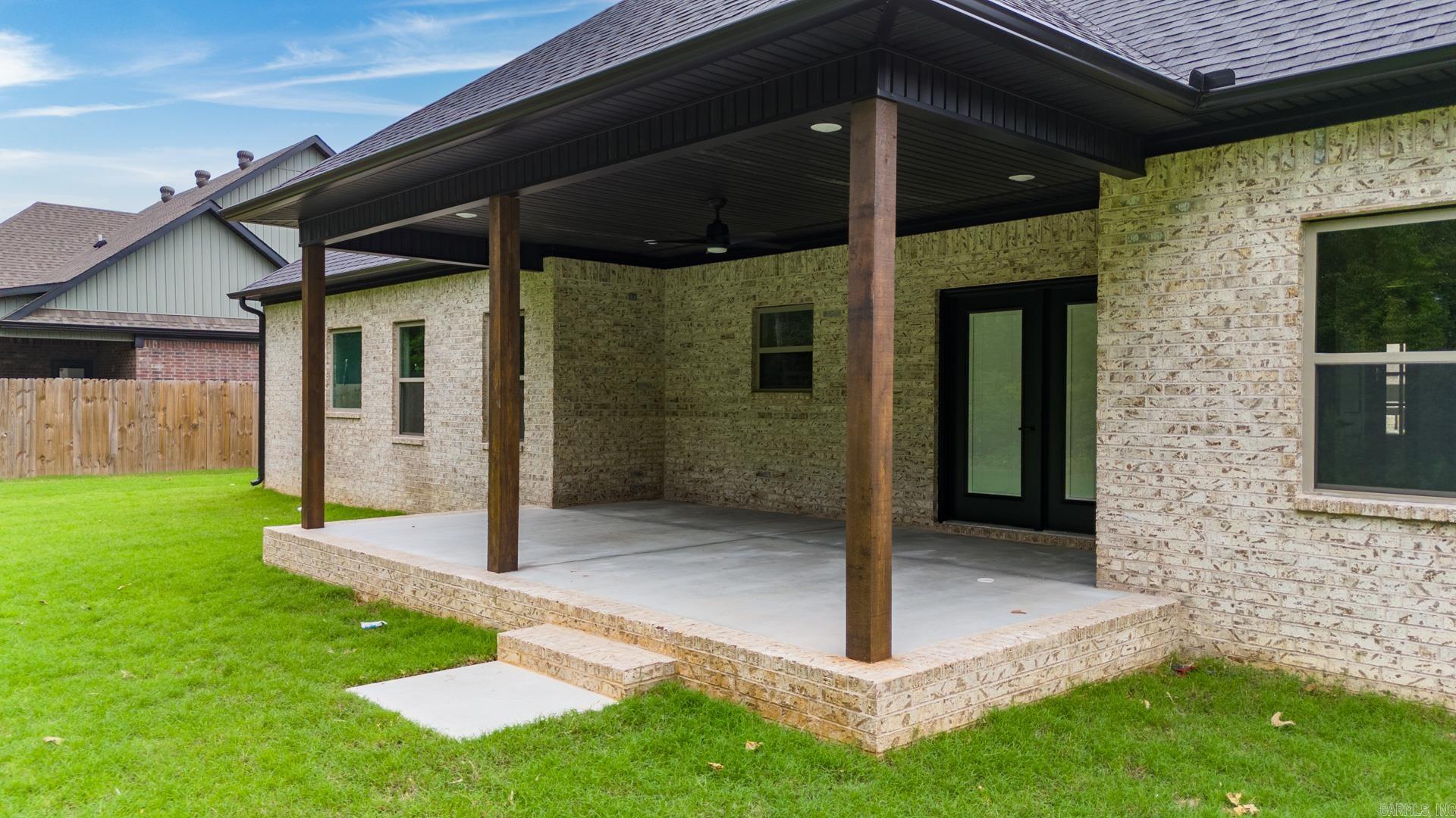 211 Heather Loop