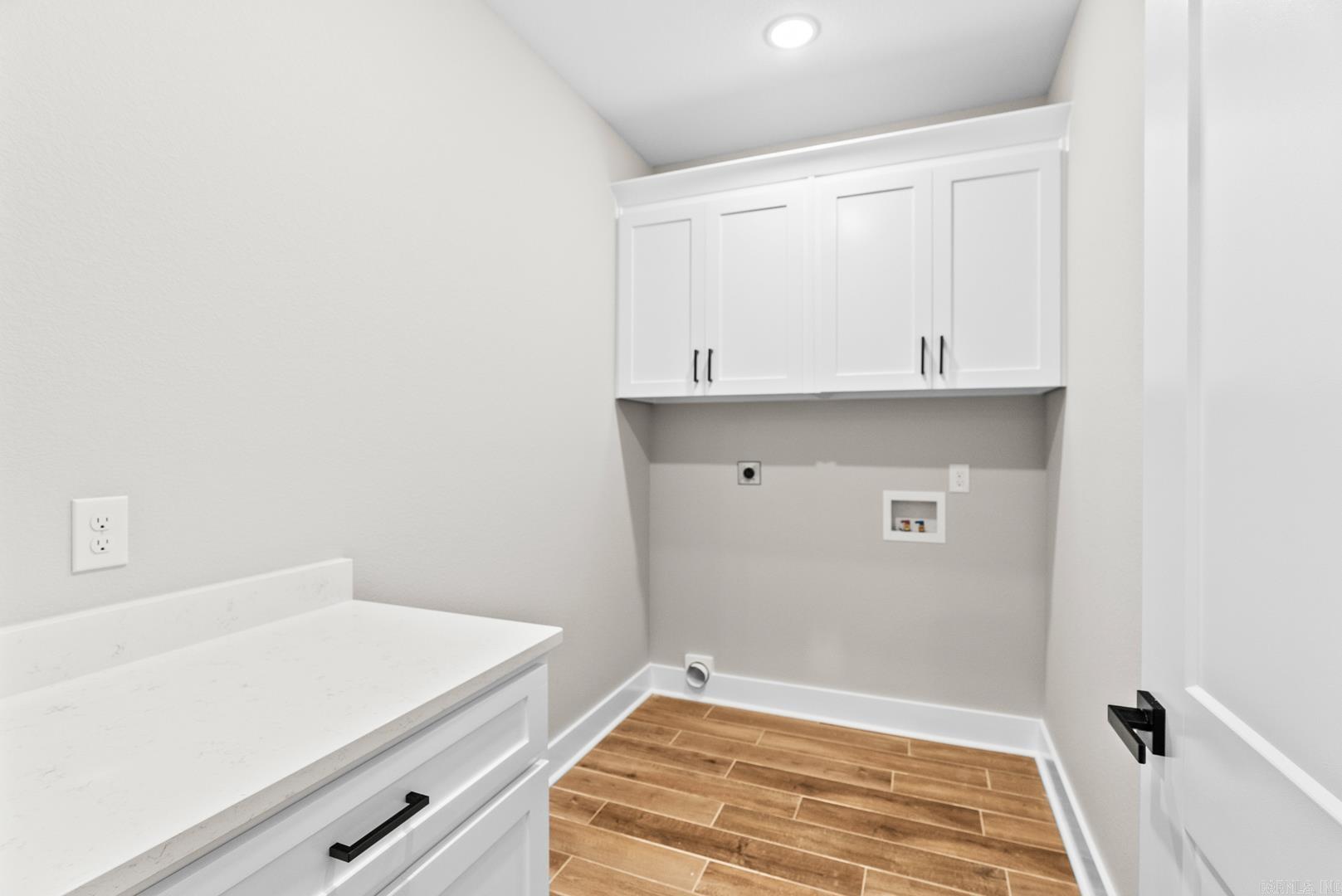 211 Heather Loop