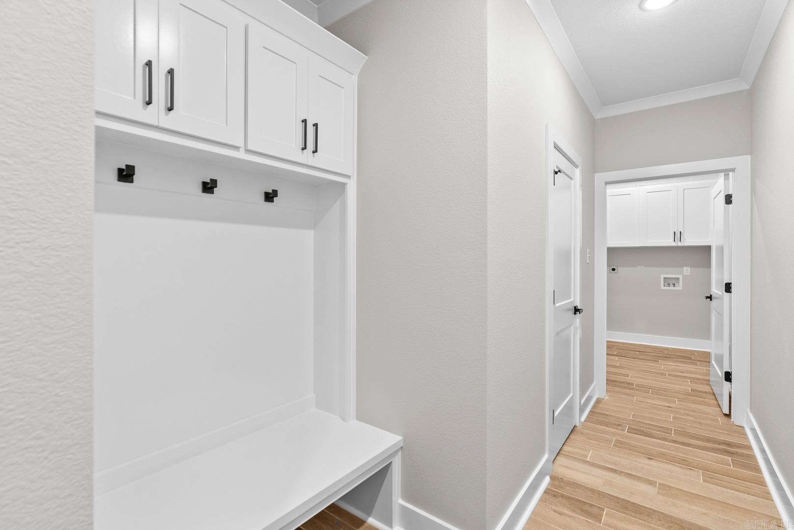 211 Heather Loop