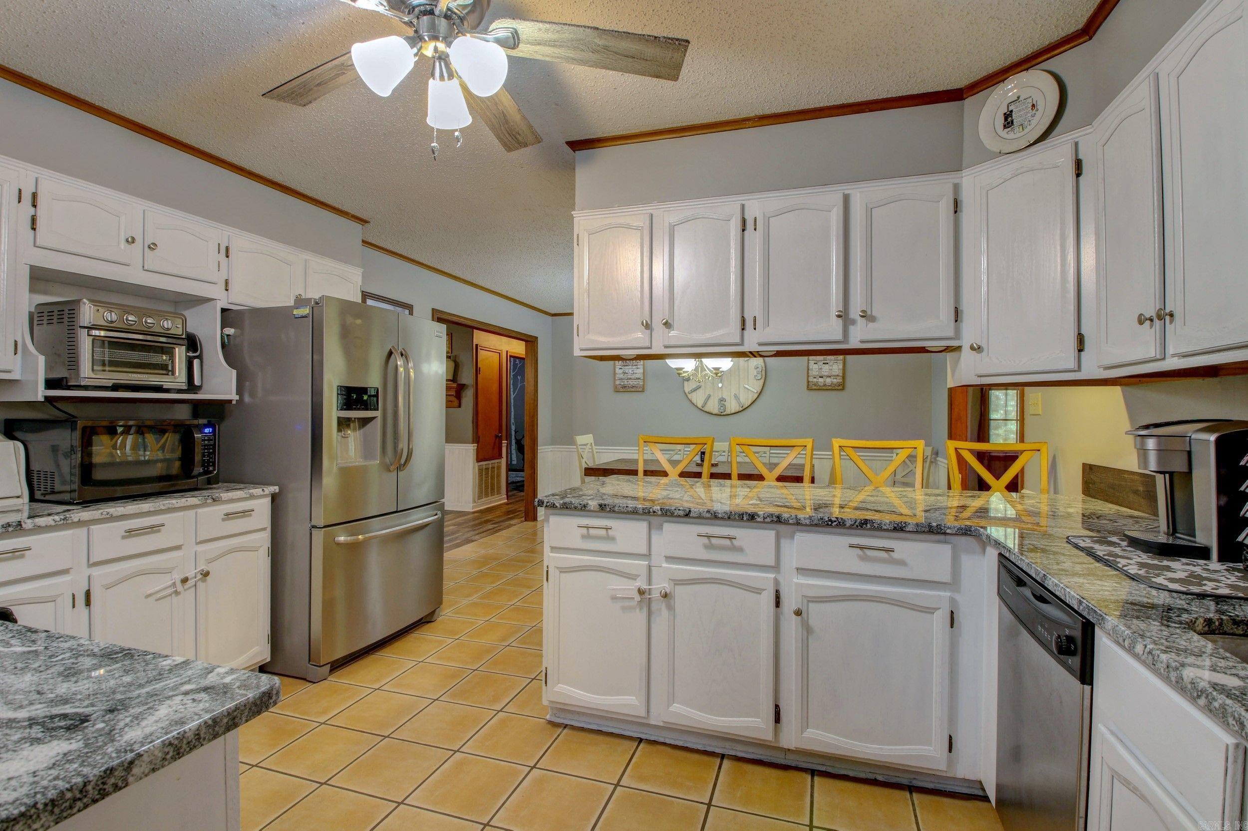 12719 Grassy Drive