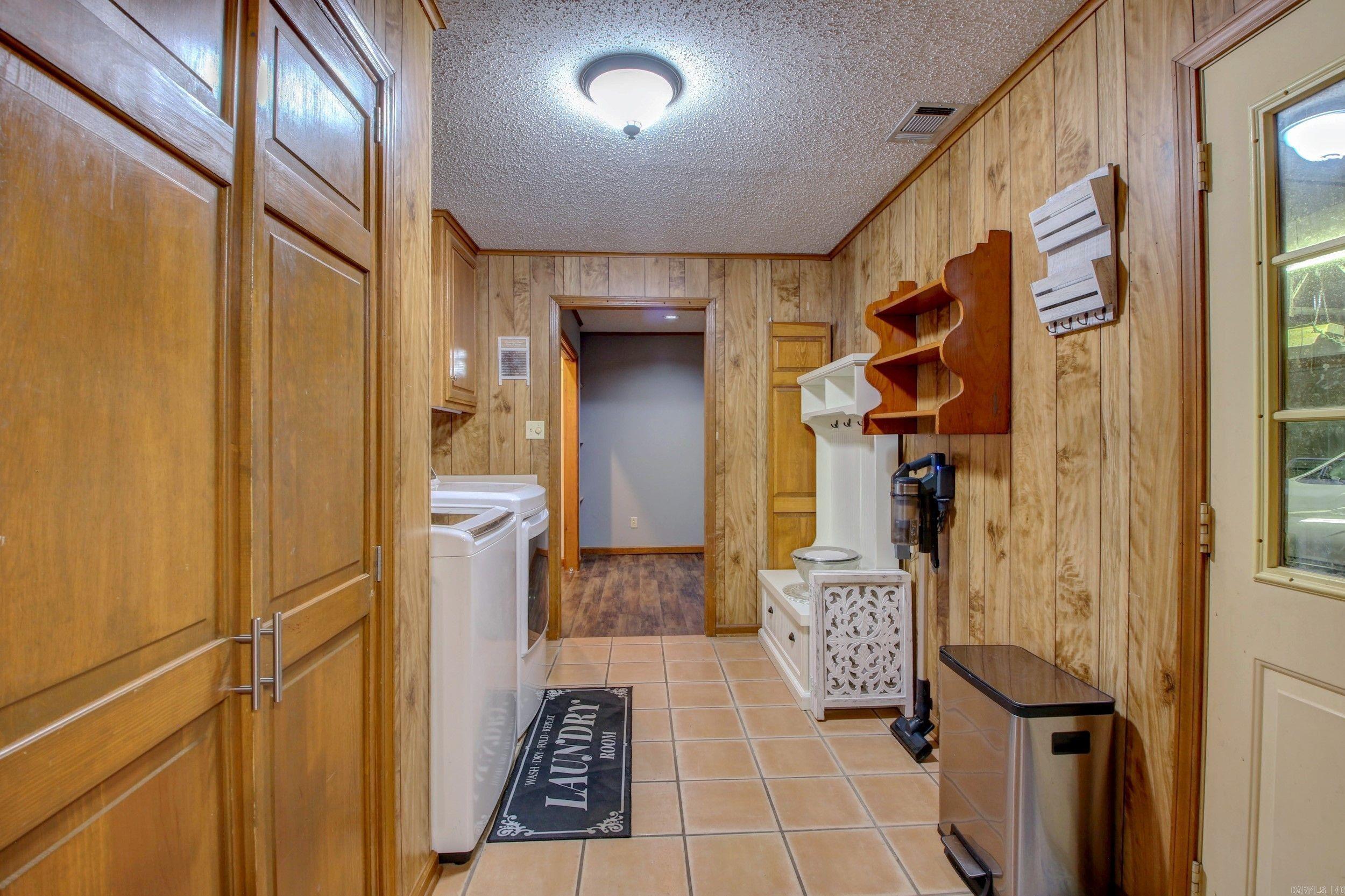 12719 Grassy Drive