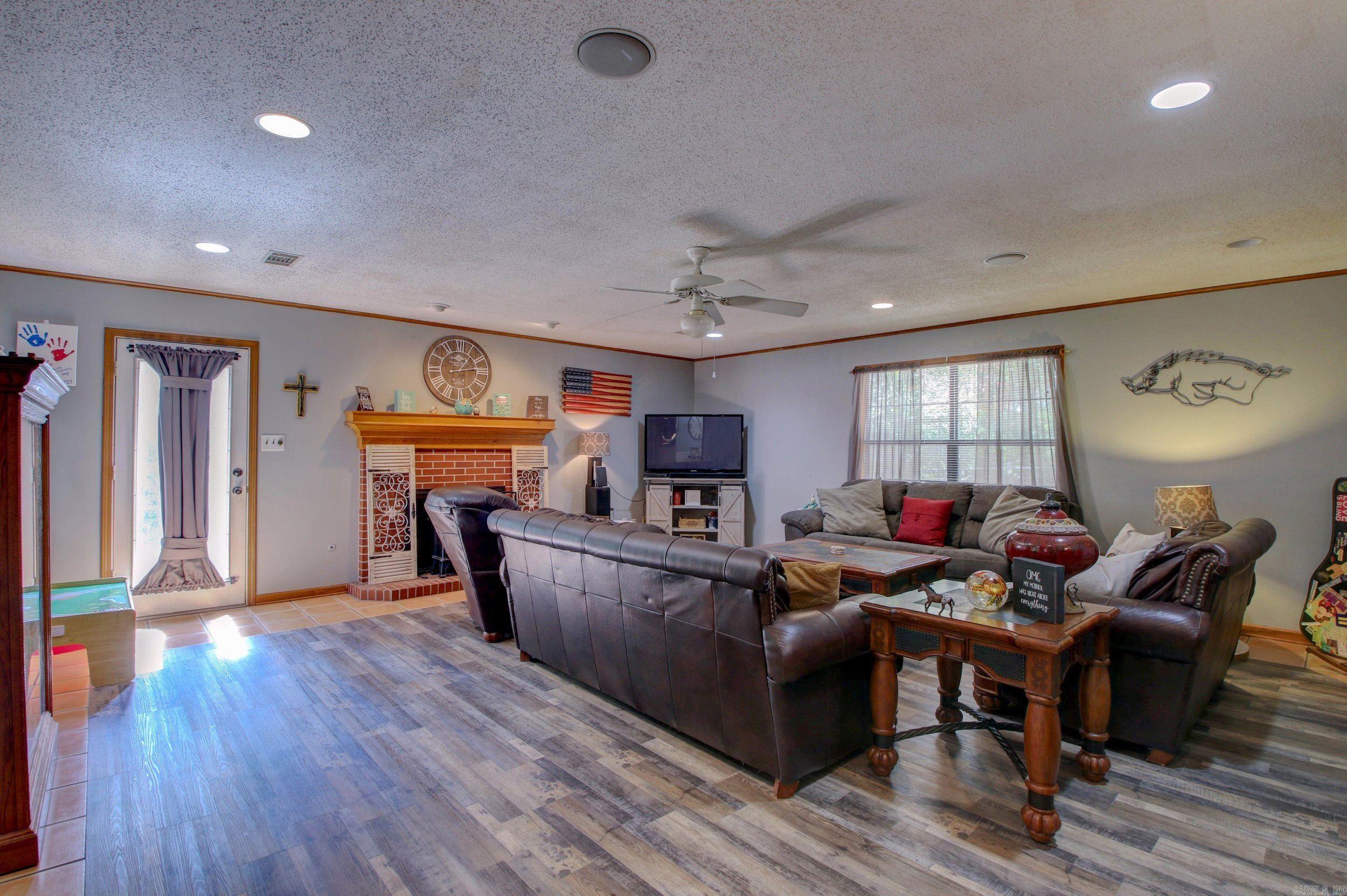12719 Grassy Drive