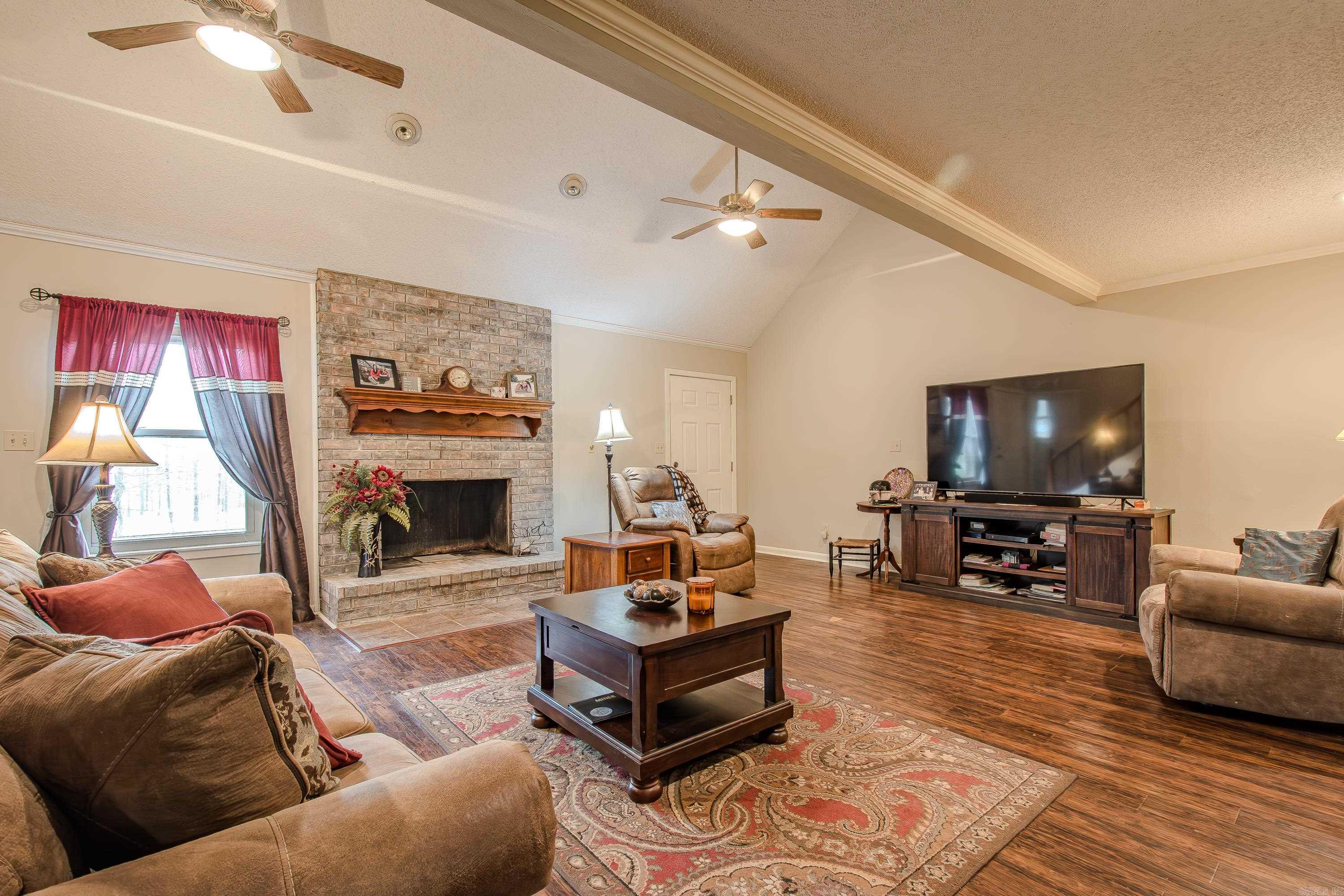 5635 Amber Circle