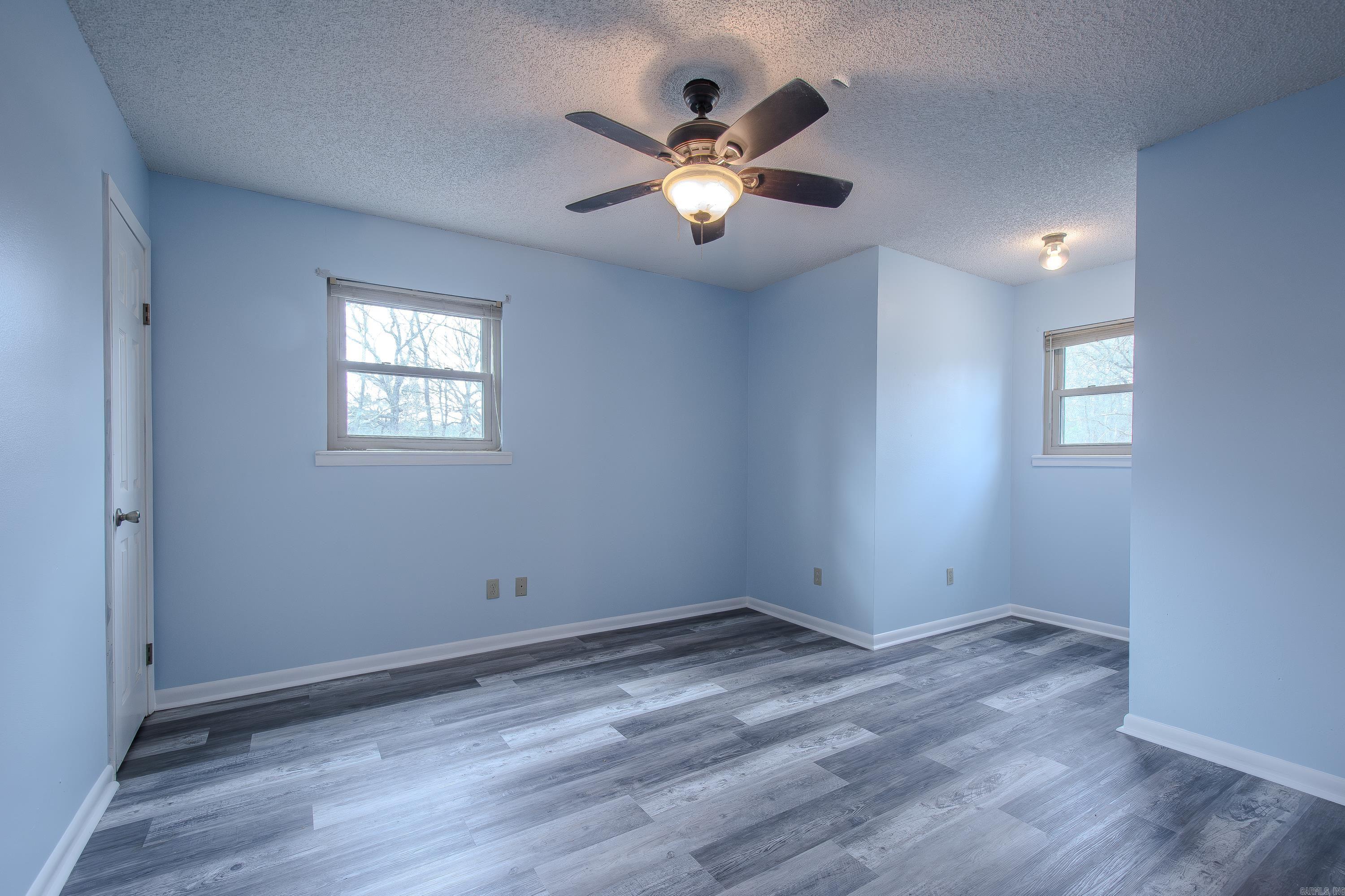 5635 Amber Circle