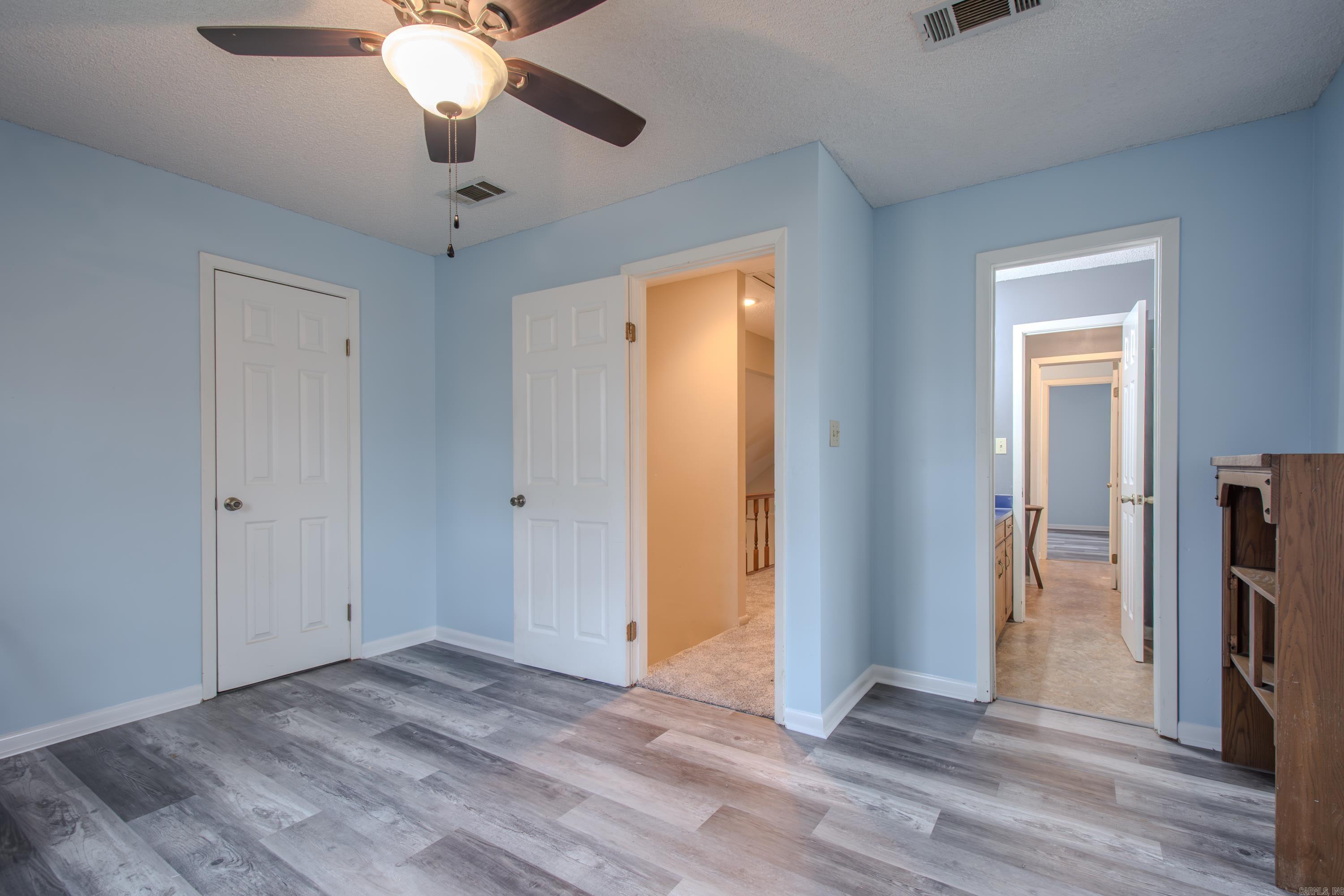5635 Amber Circle