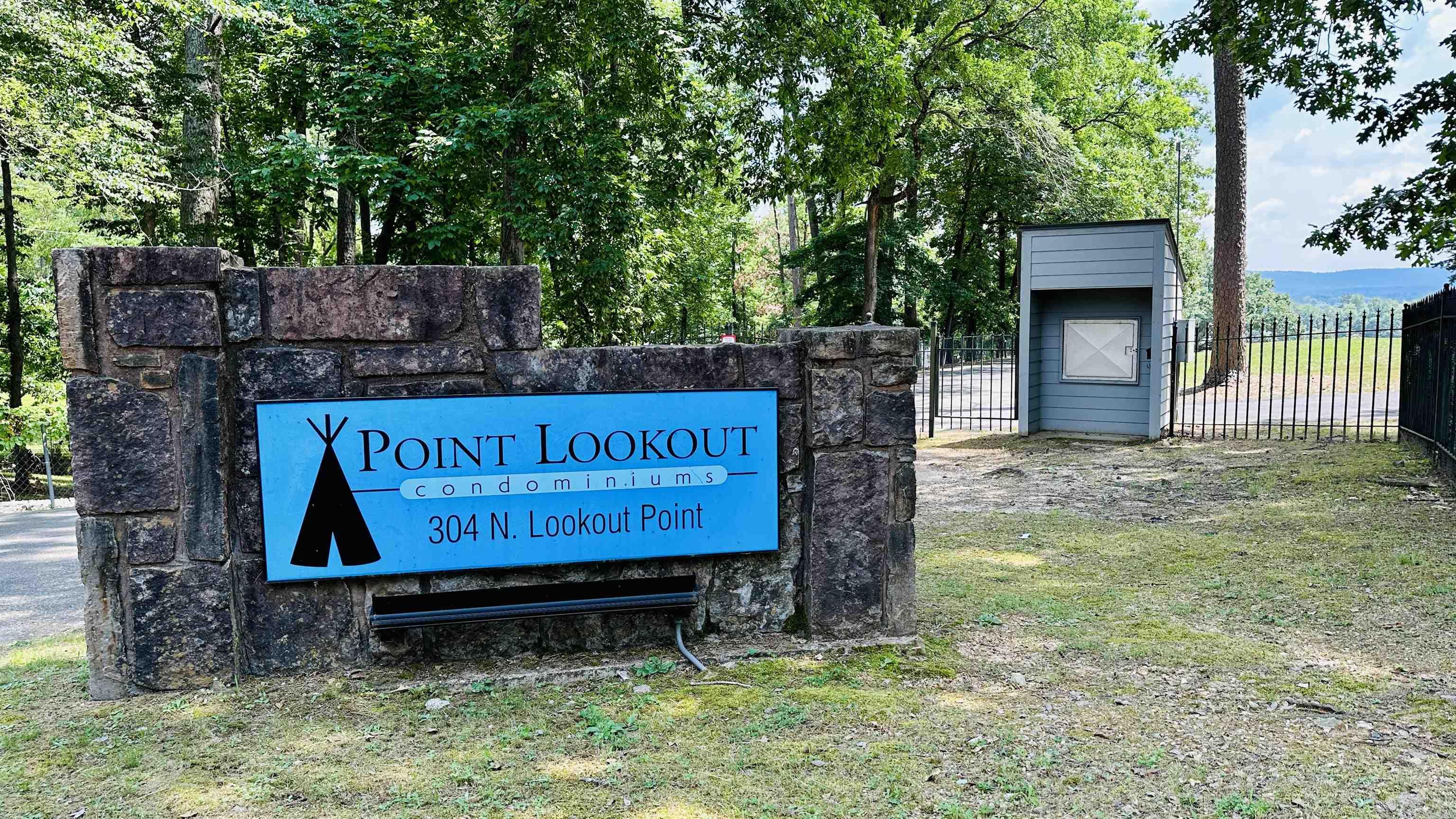 304 Lookout Pt Unit: A-4