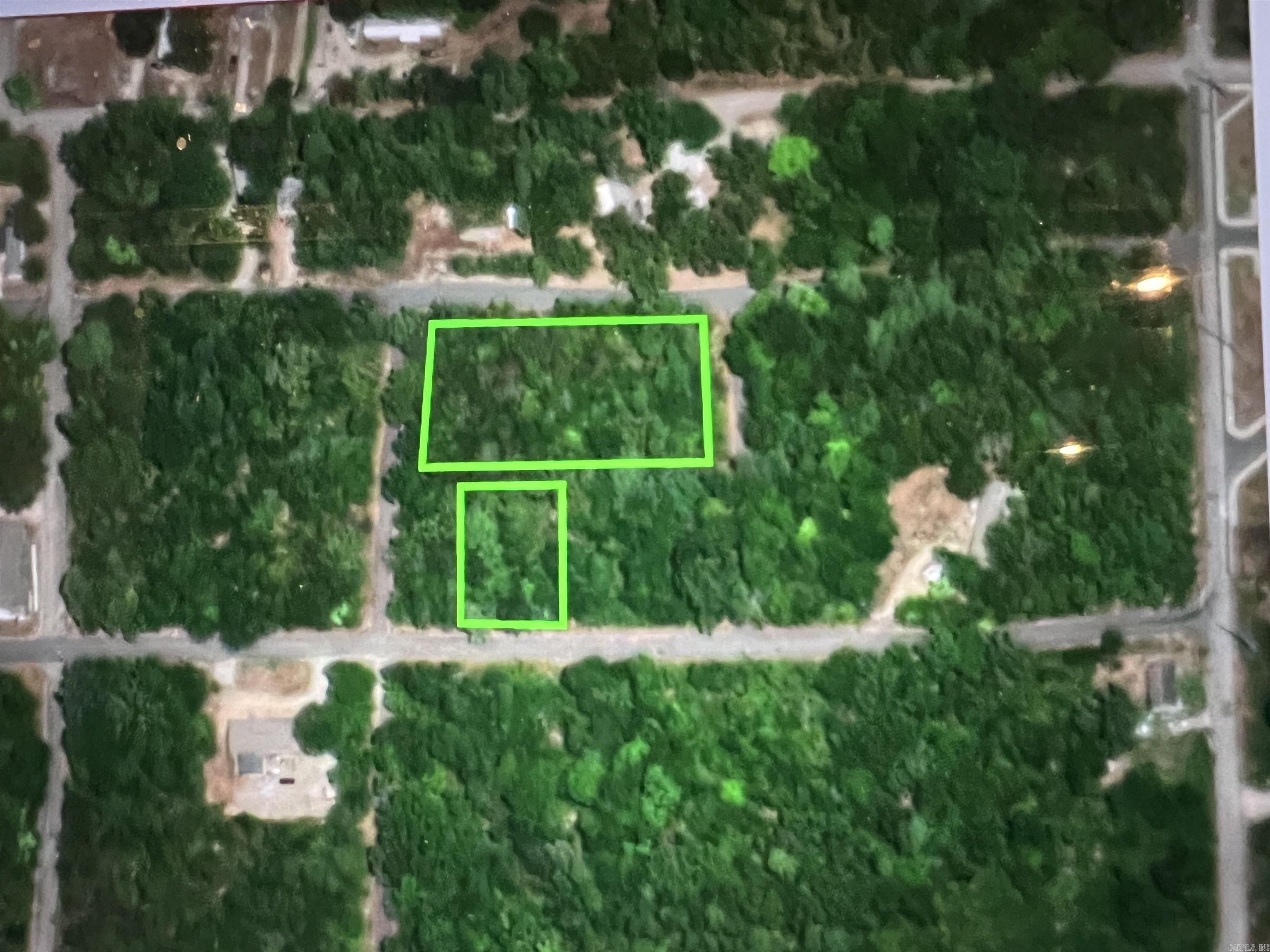 8 Lots Vicksburg St