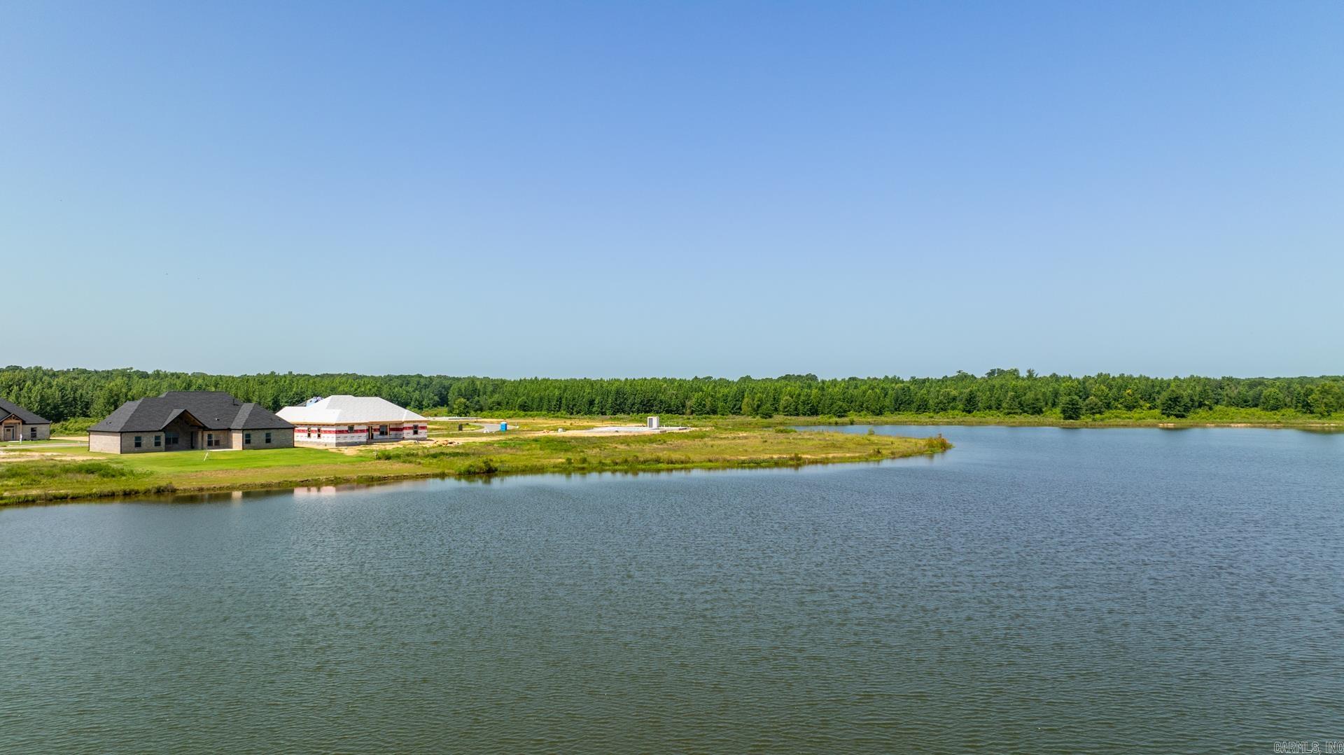 2329 Lakewood Circle