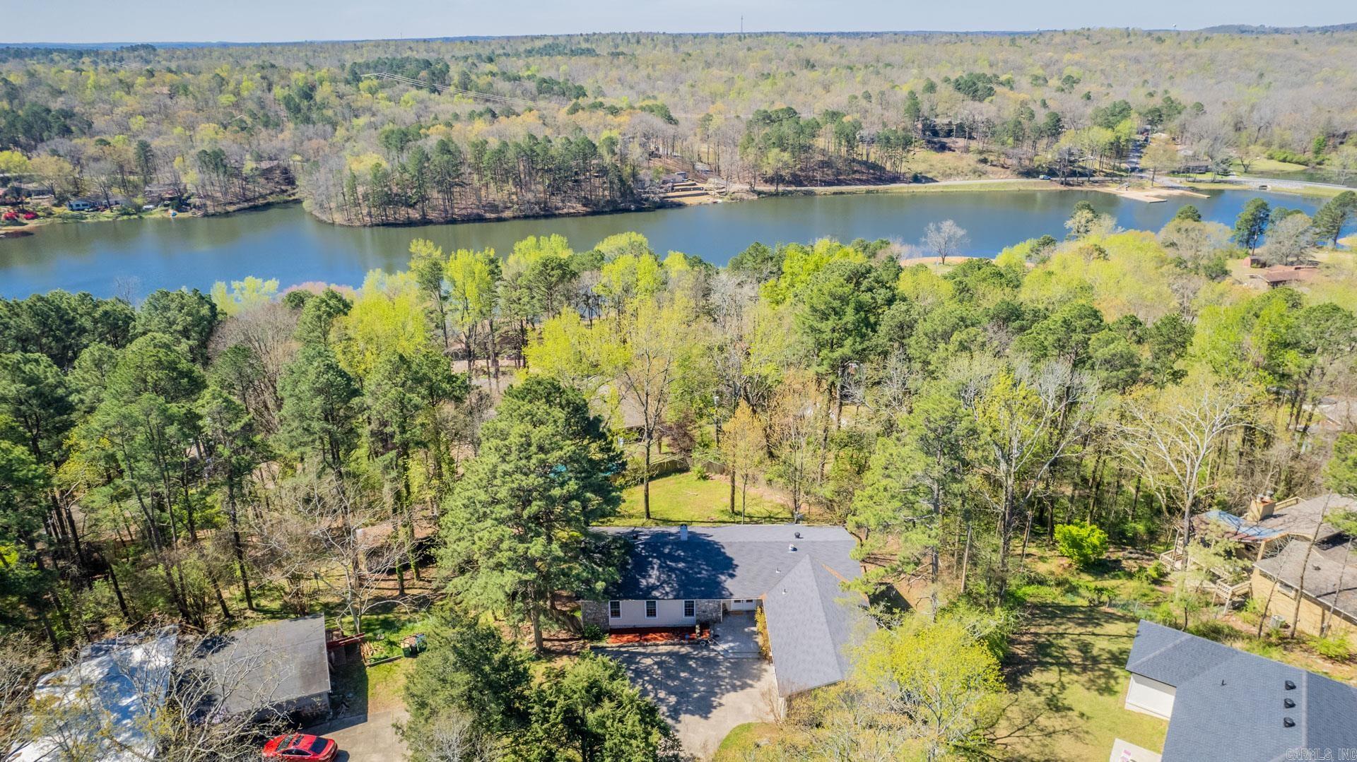 9 Echo Point