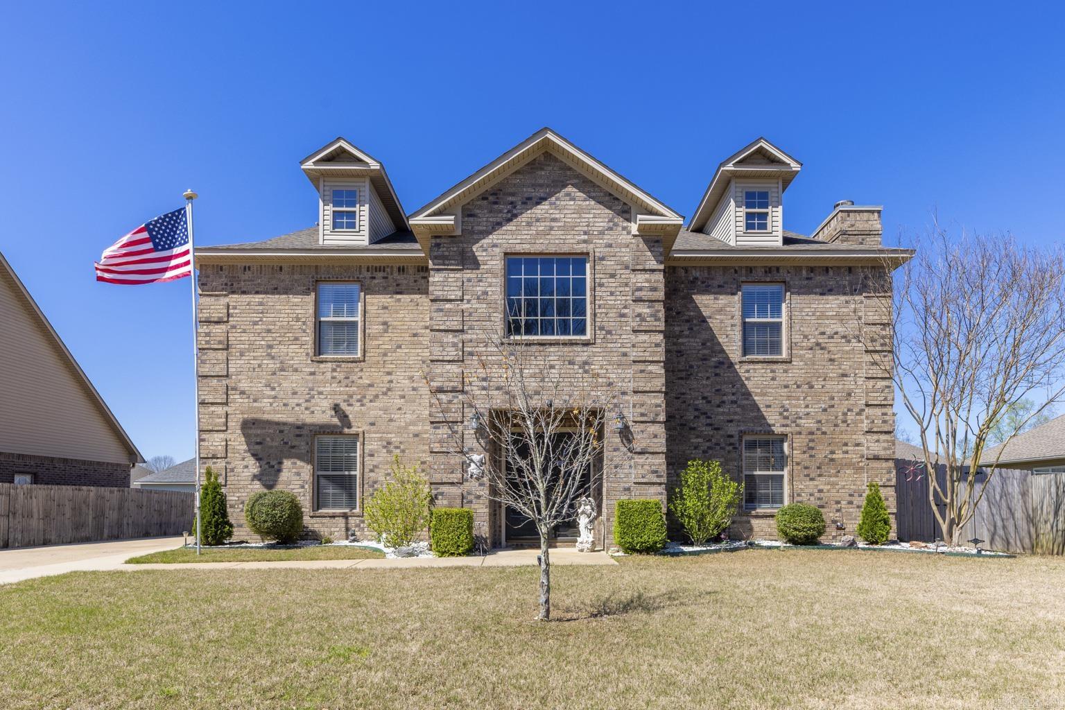 3209 S. Crescent Drive