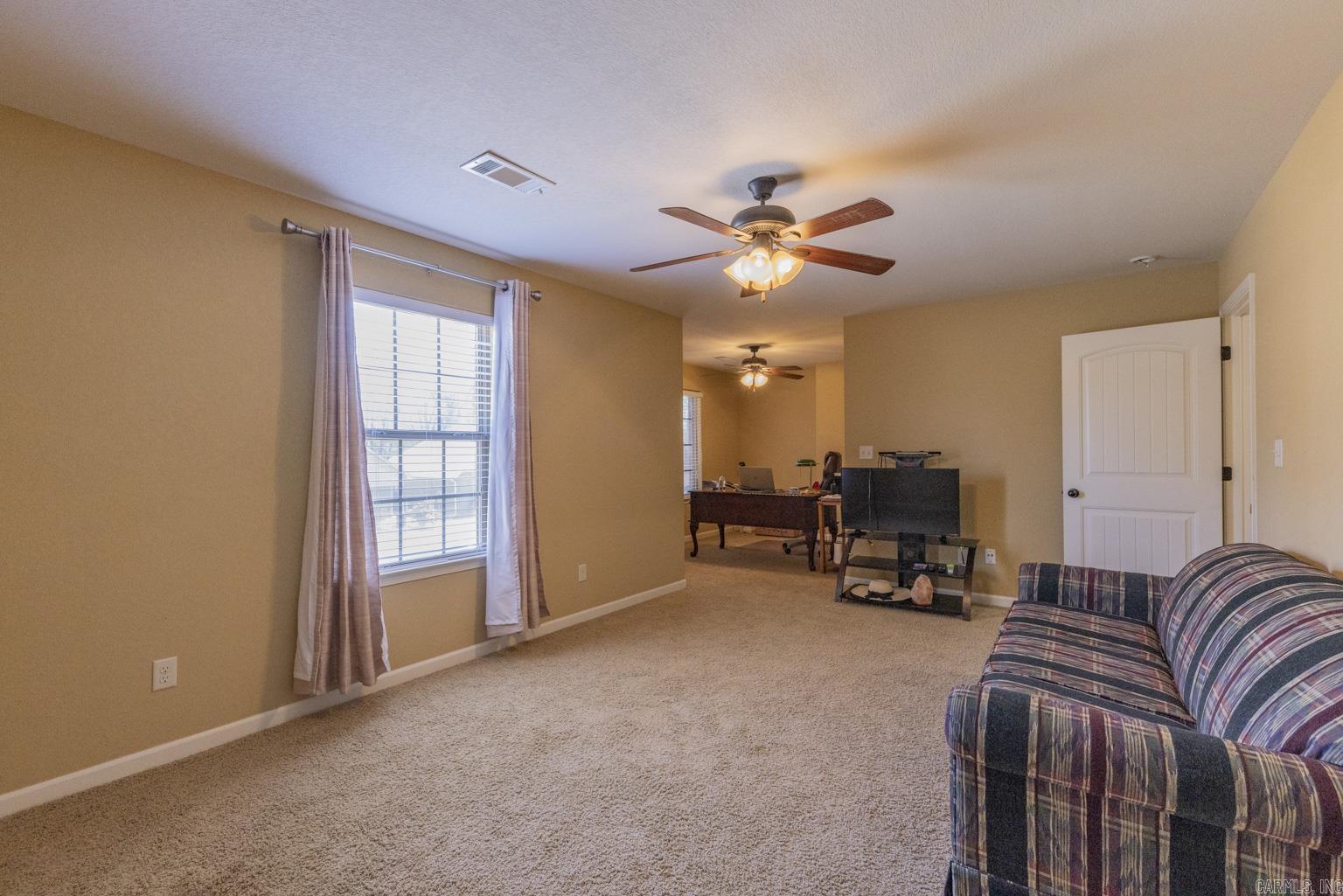 3209 S. Crescent Drive