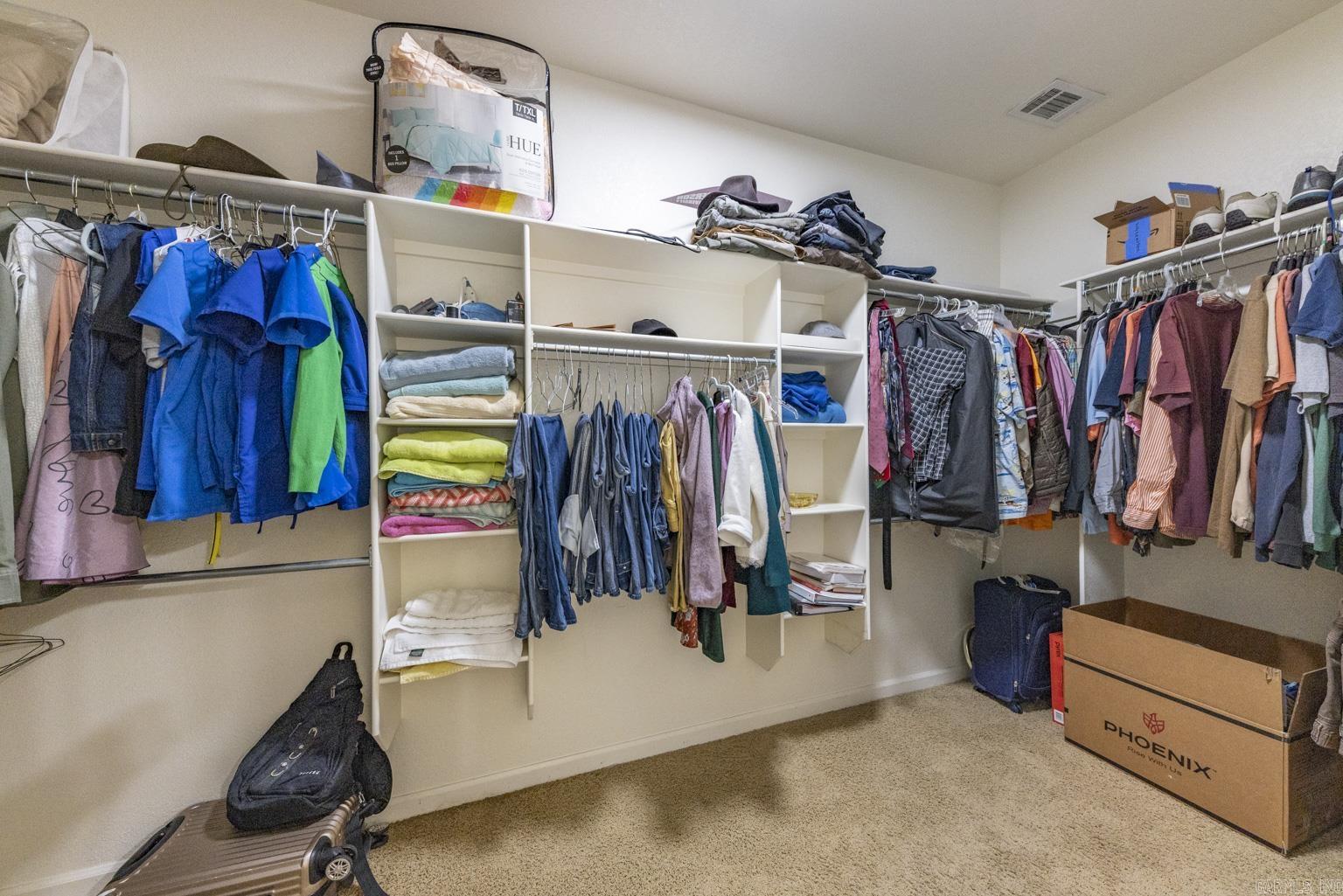 3209 S. Crescent Drive