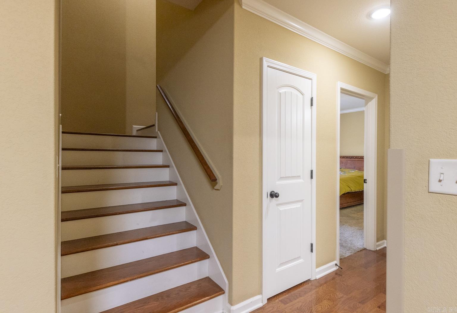 3209 S. Crescent Drive