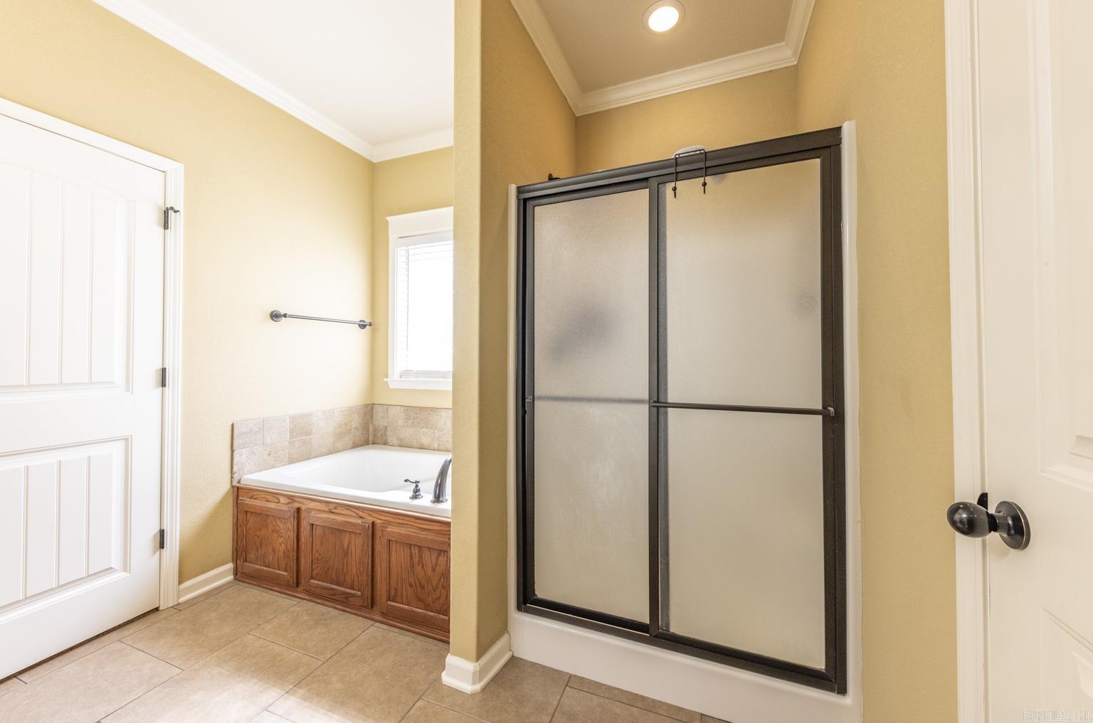 3209 S. Crescent Drive