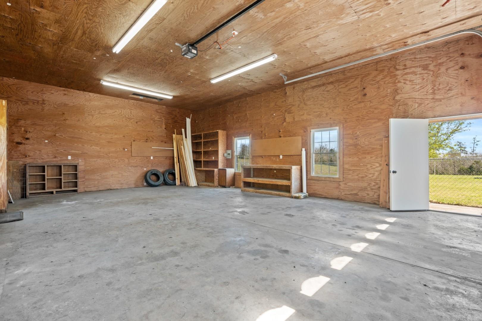402 Ragweed Valley Rd