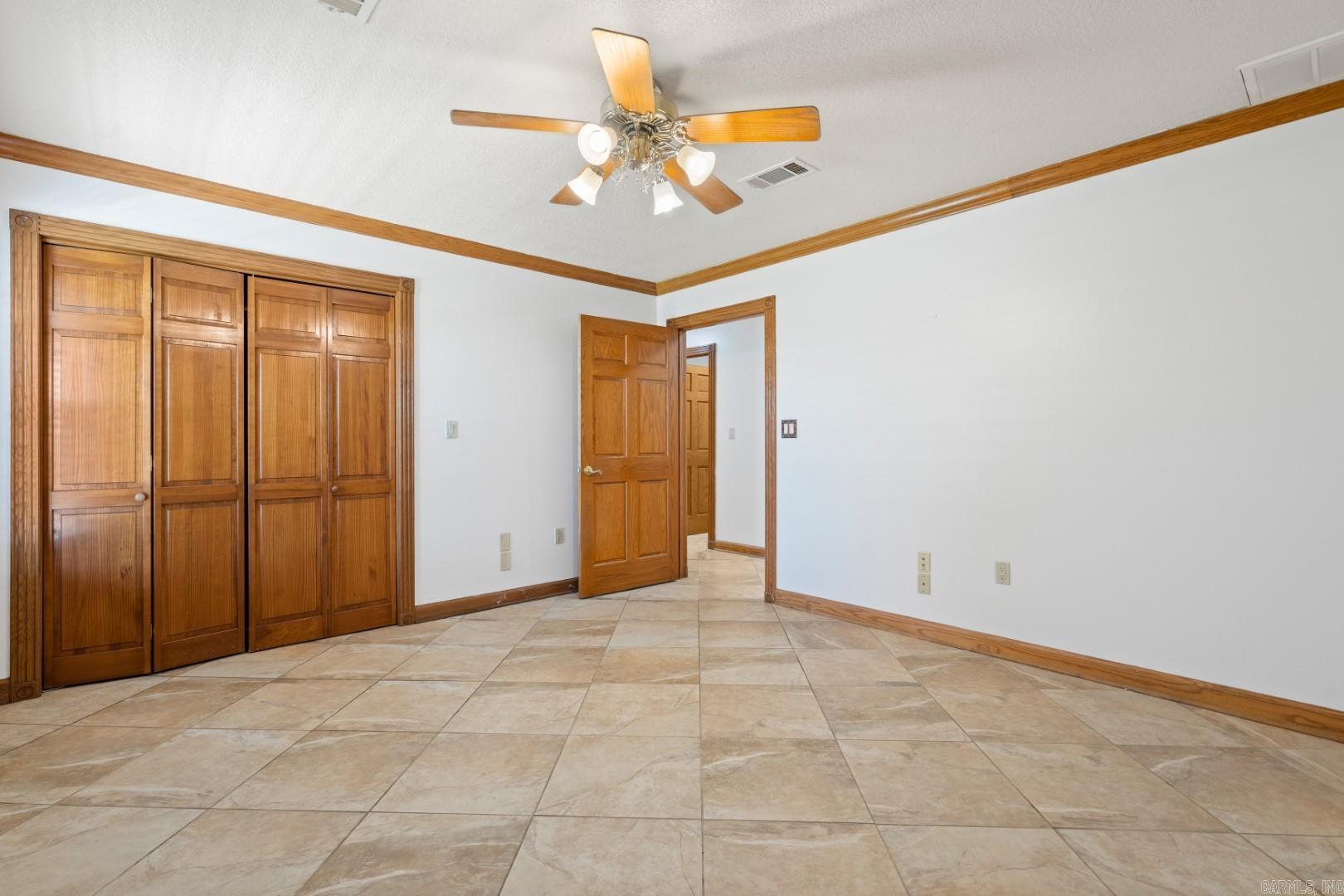 402 Ragweed Valley Rd