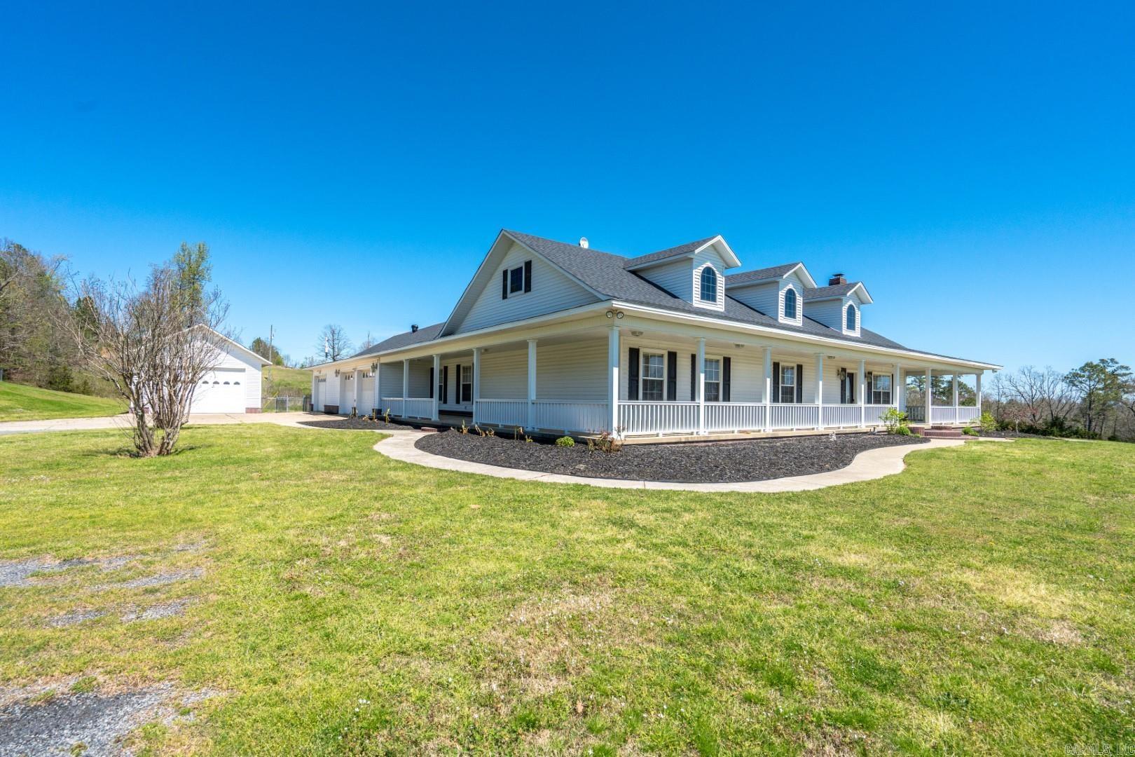 402 Ragweed Valley Rd