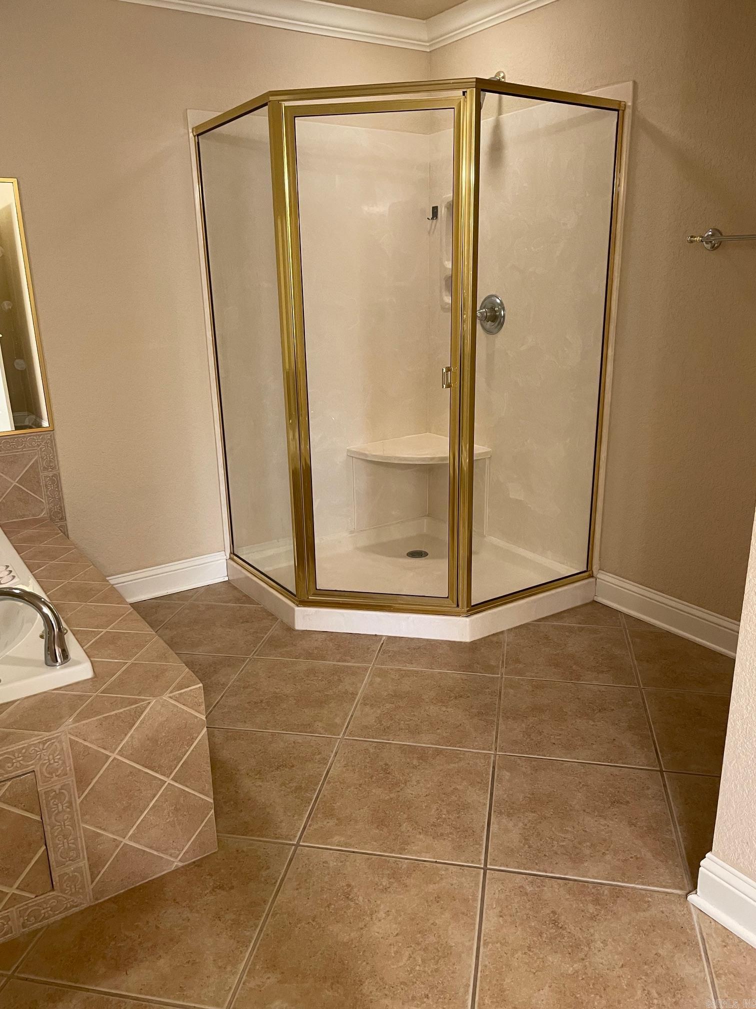 451 Lakeland Drive Unit: B4