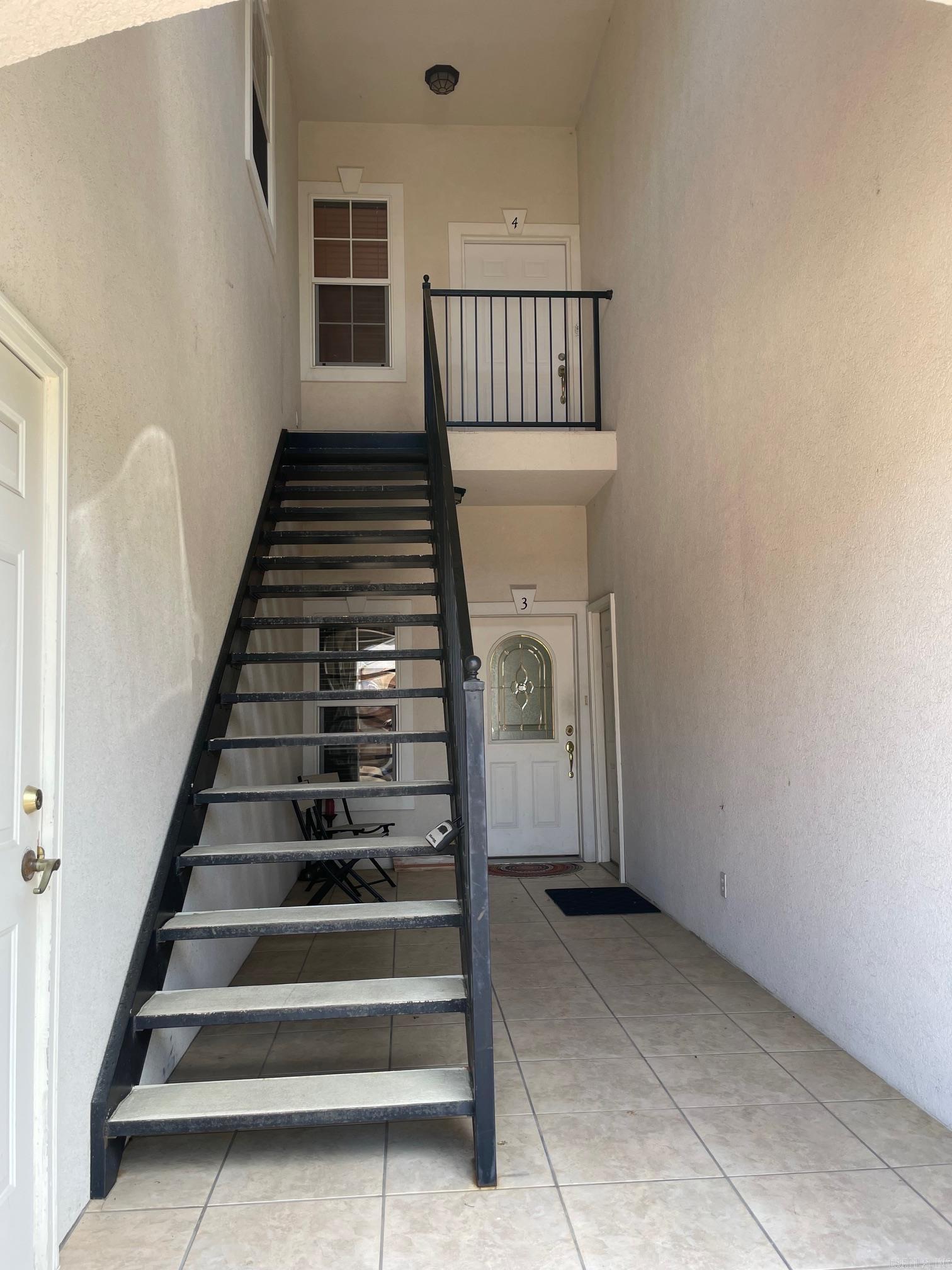 451 Lakeland Drive Unit: B4