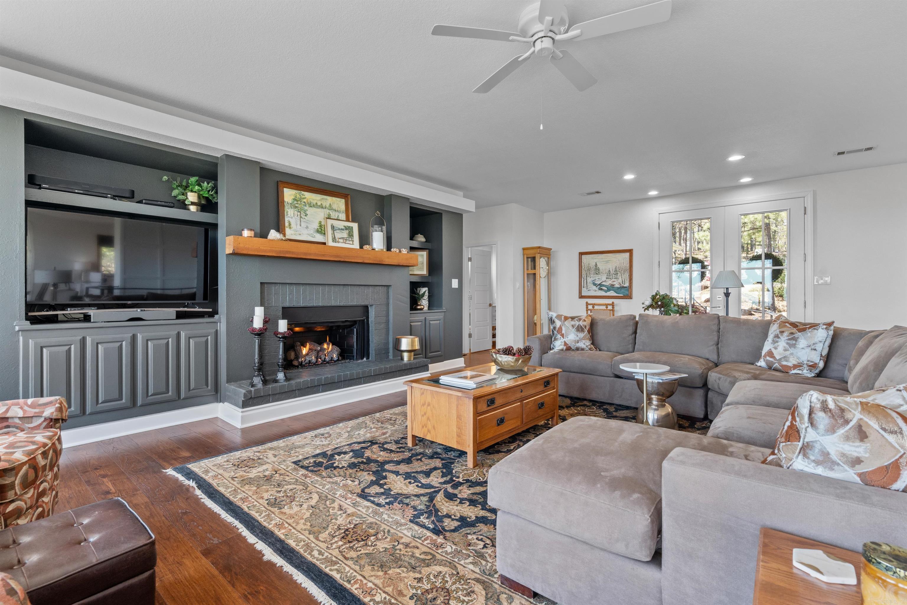 77 Medina Place