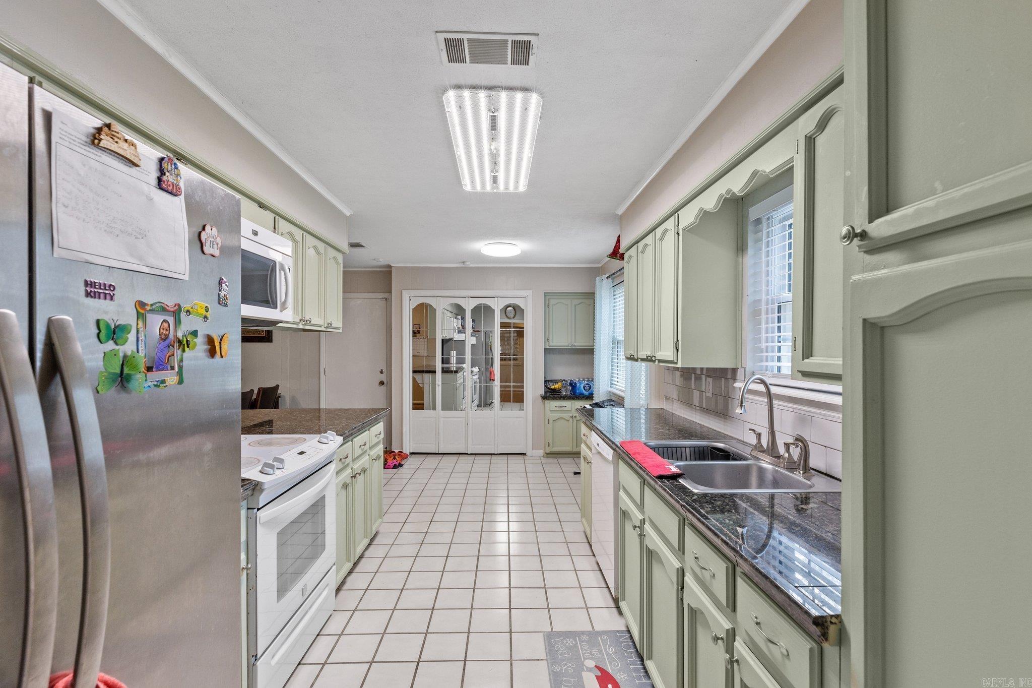 608 Asbury Road