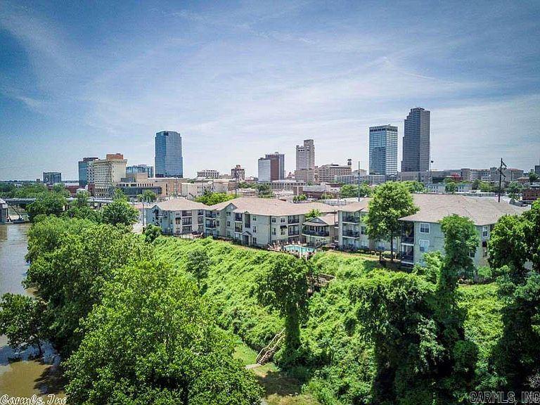 816 North Street Unit: 34