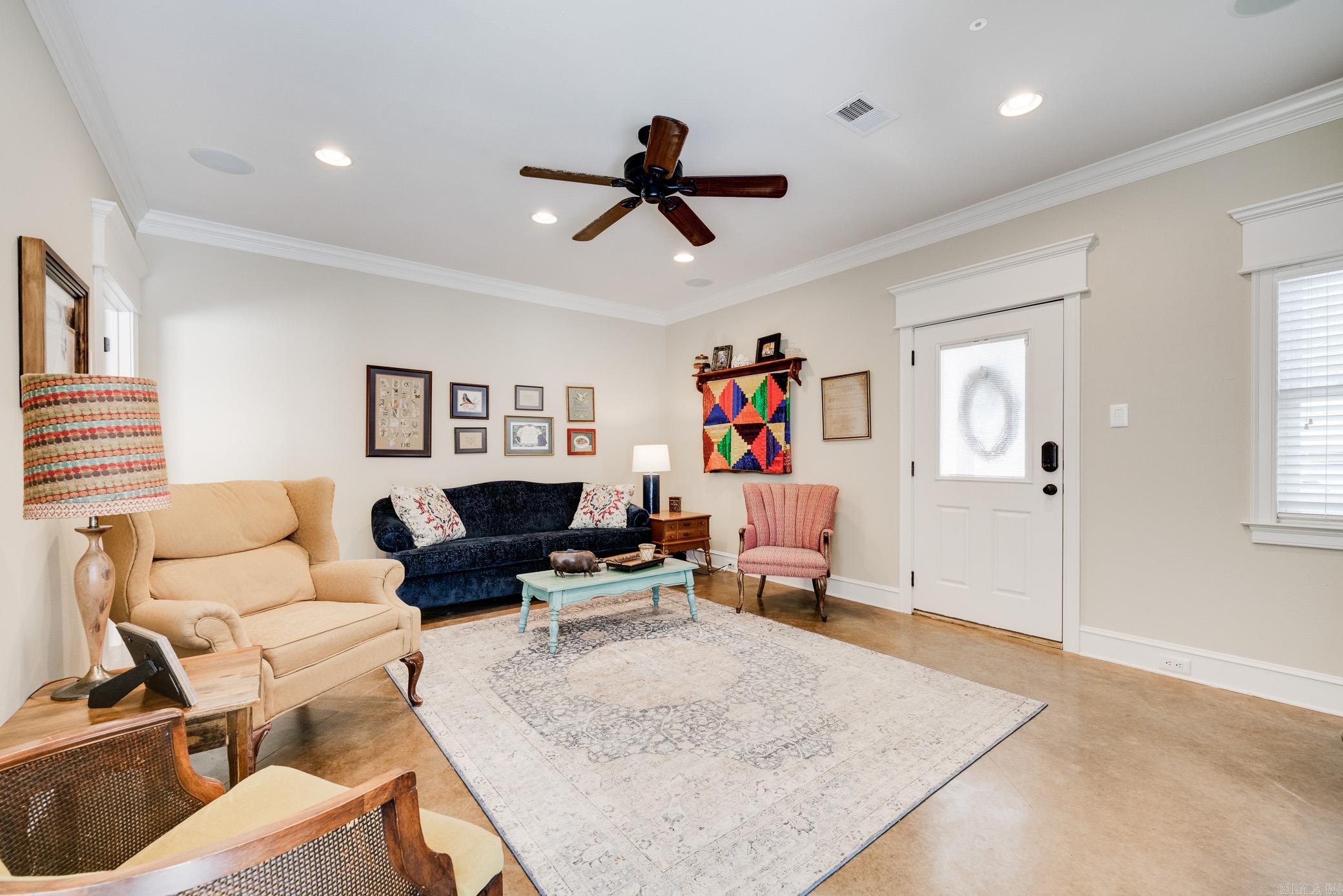 18 Summerhill Drive