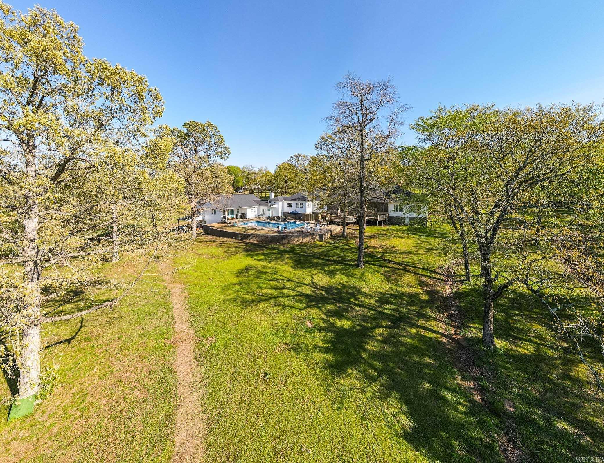 18 Summerhill Drive