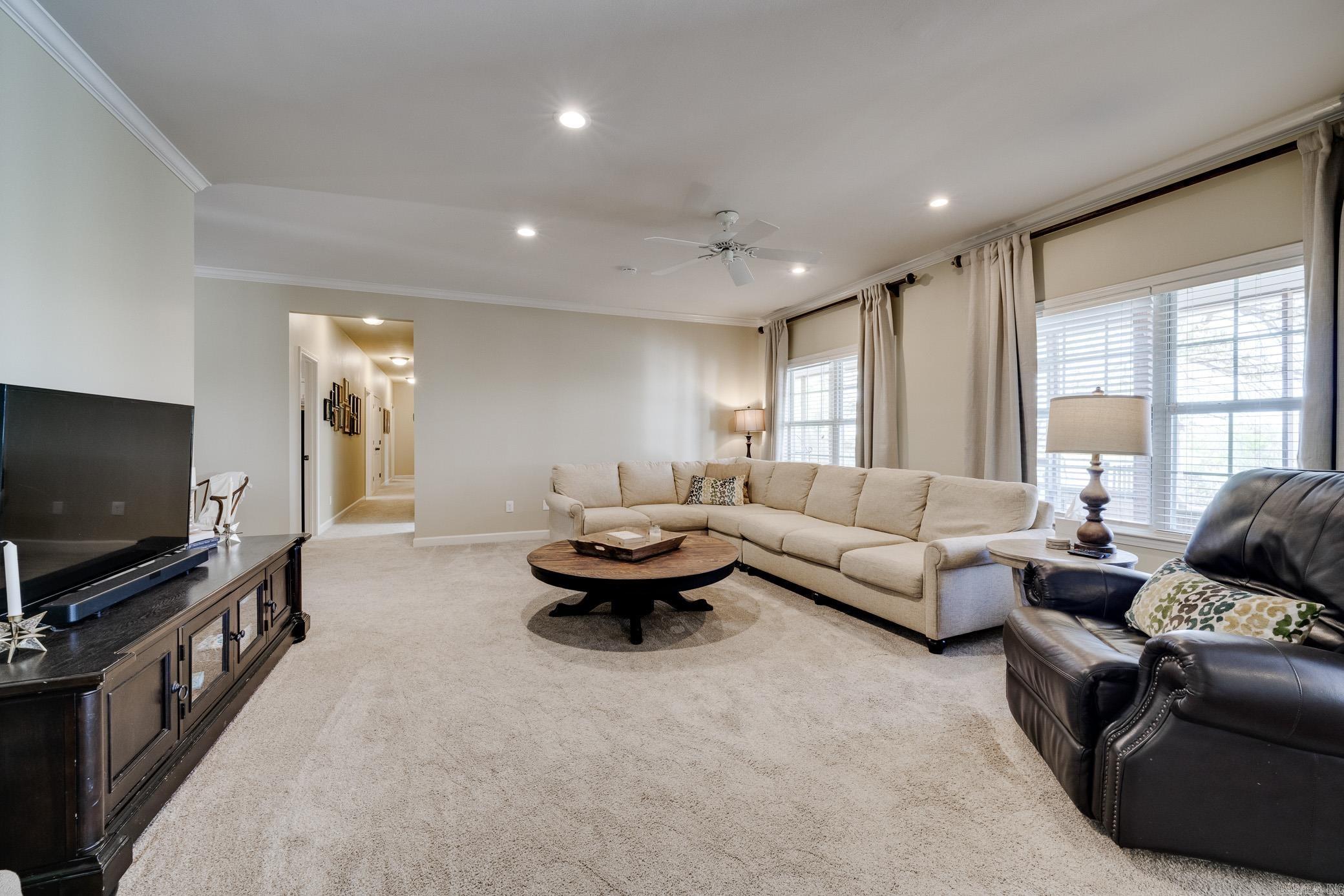 18 Summerhill Drive