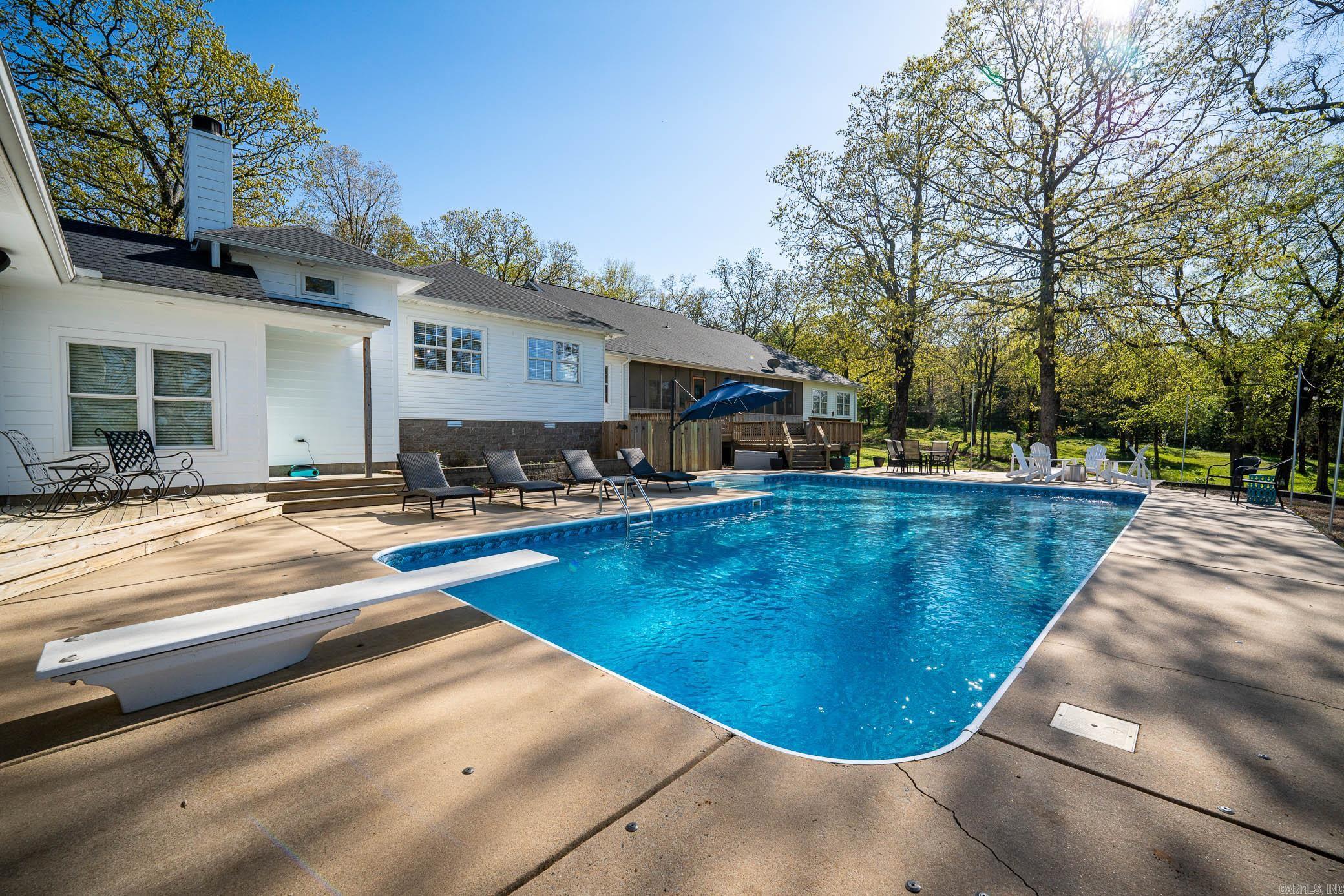 18 Summerhill Drive
