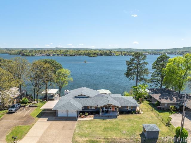 392 Lake Hamilton Drive