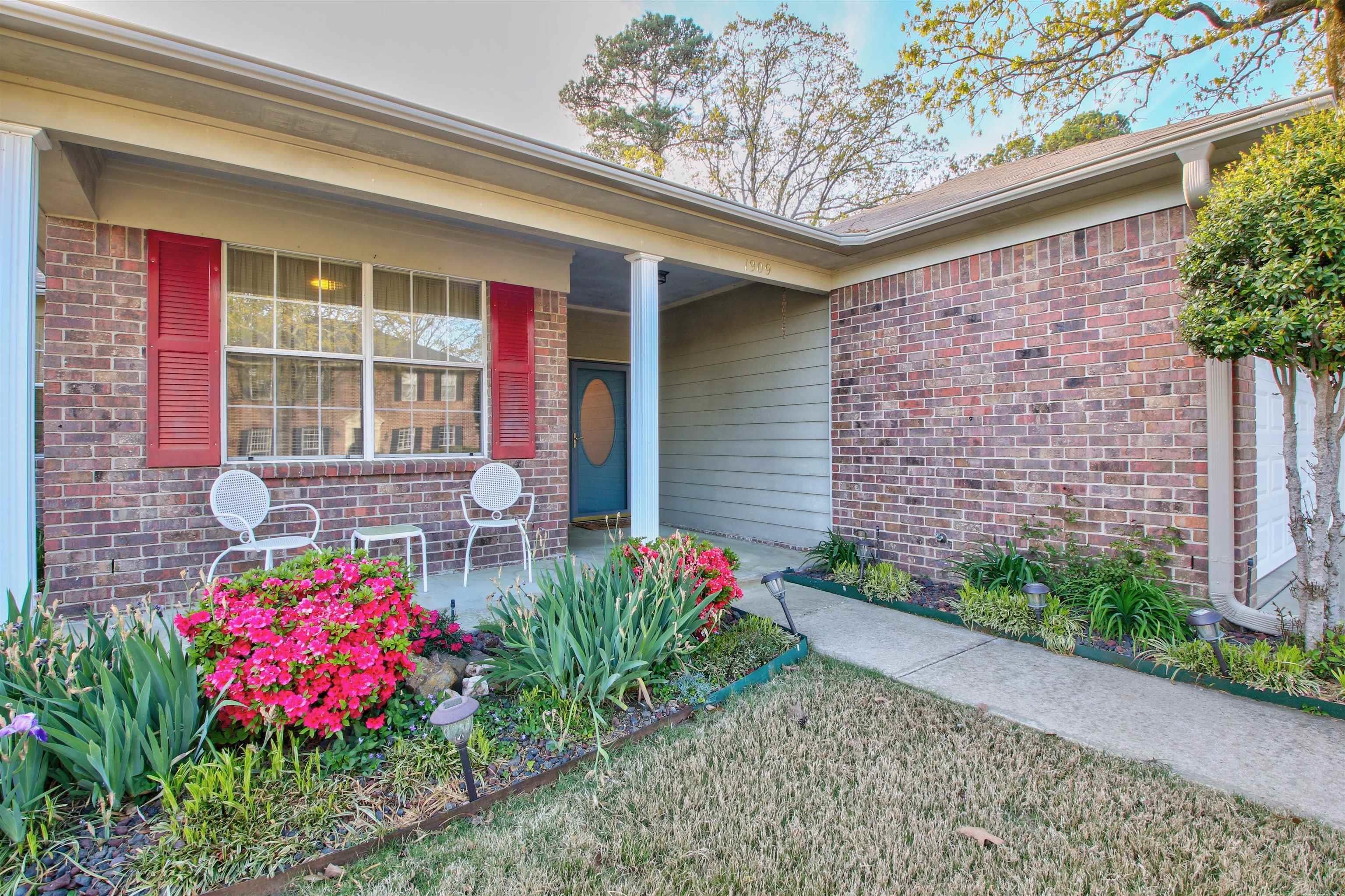 1909 Rainwood Cove Drive