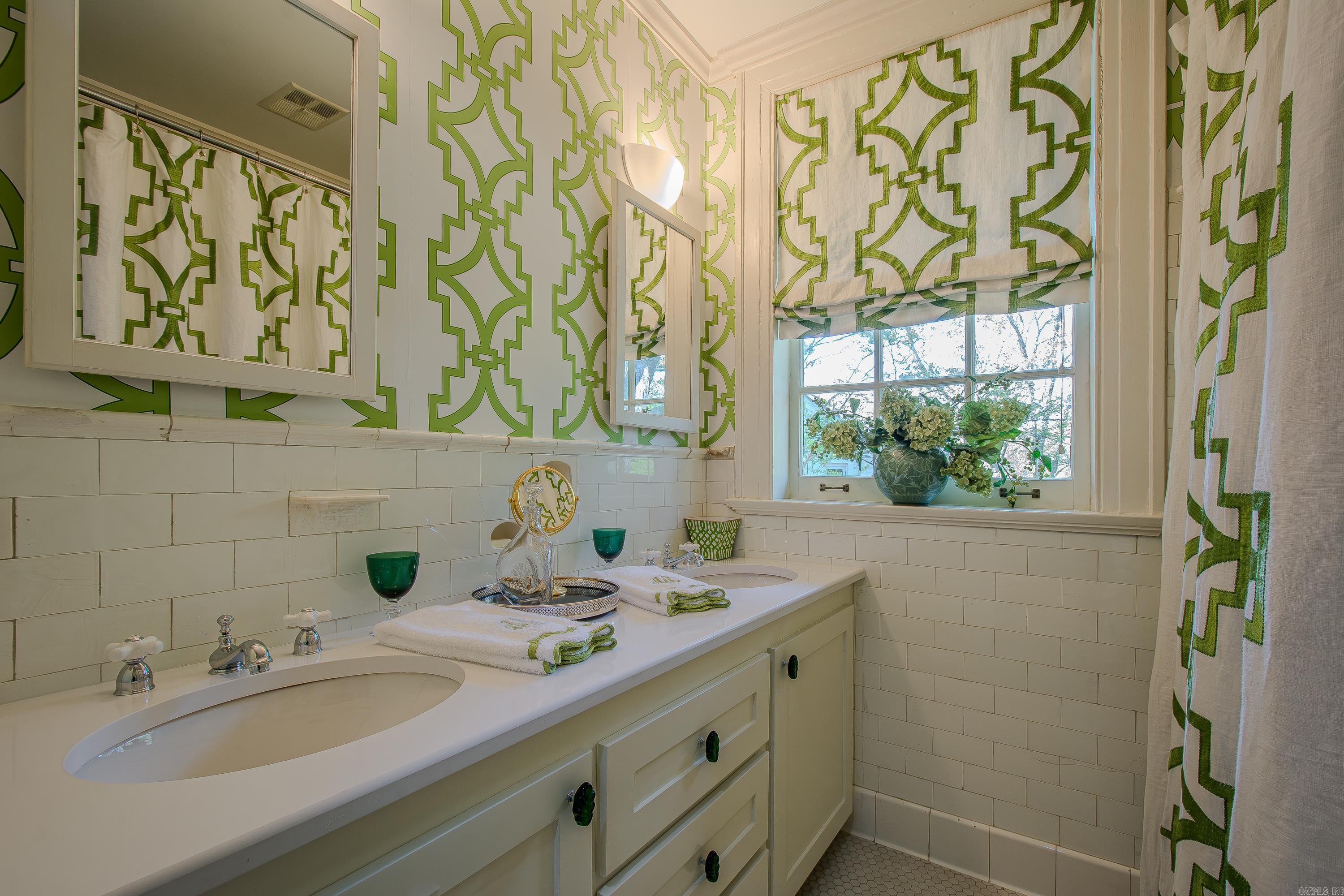 4014 S Lookout Street