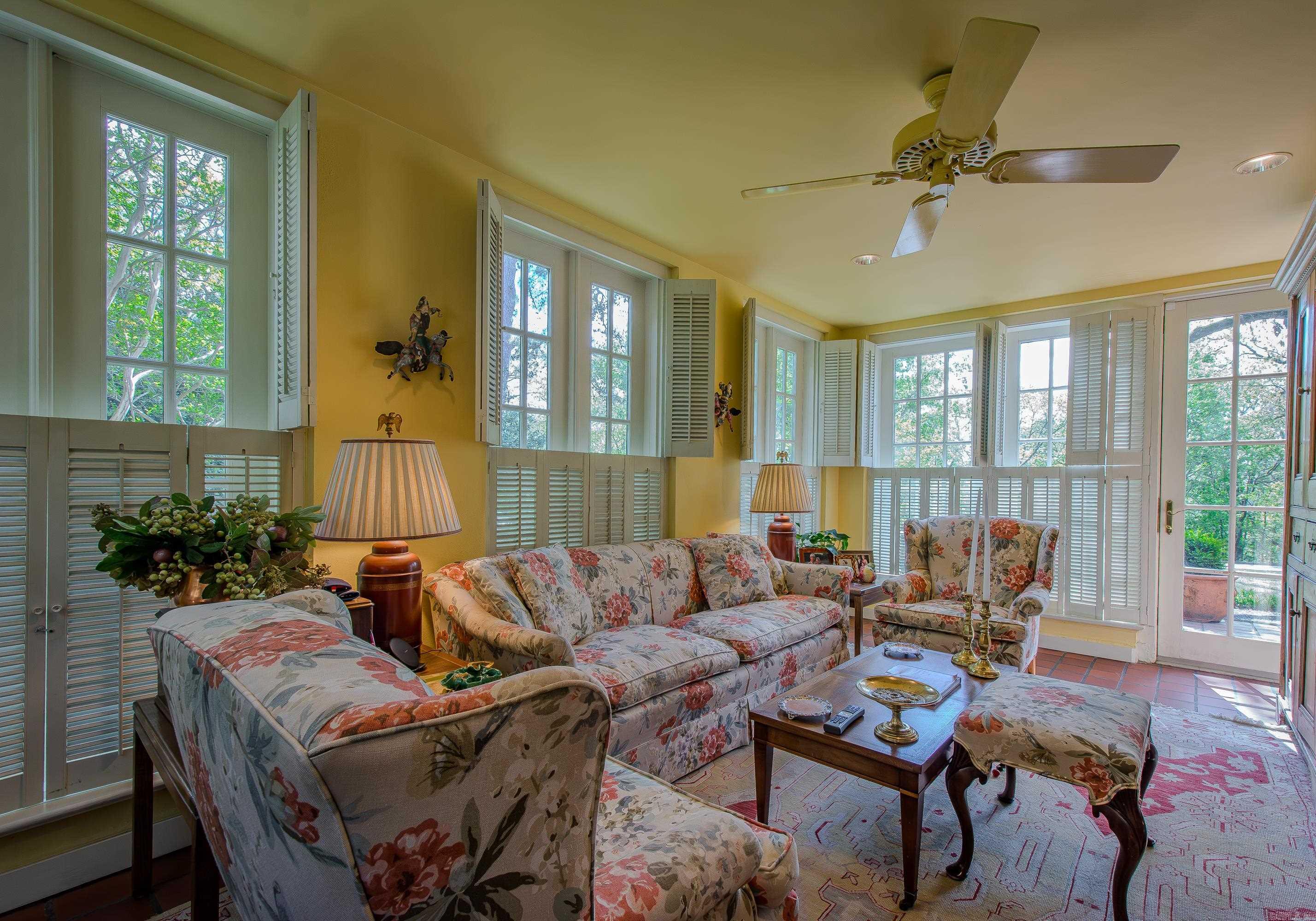 4014 S Lookout Street